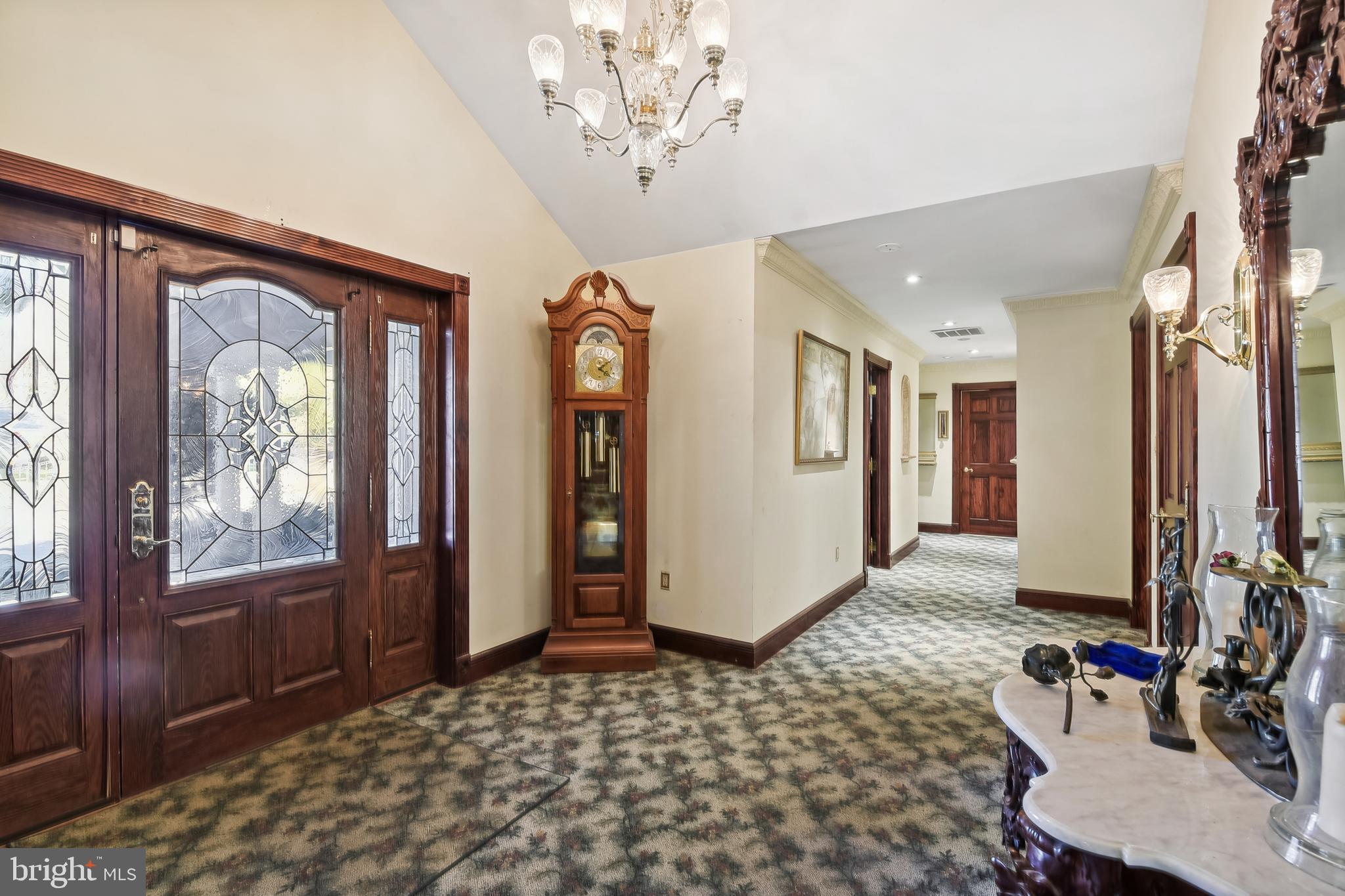 HANCES POINT - Residential