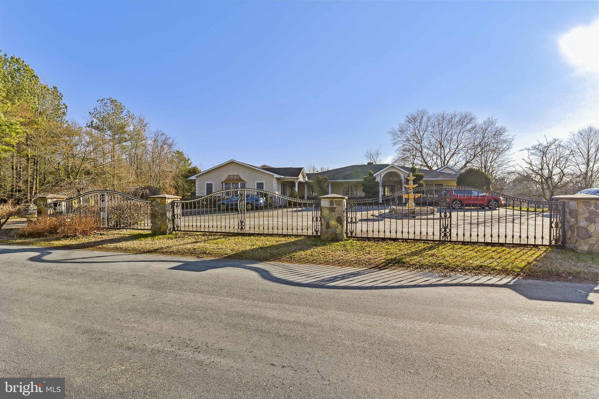 HANCES POINT - Residential