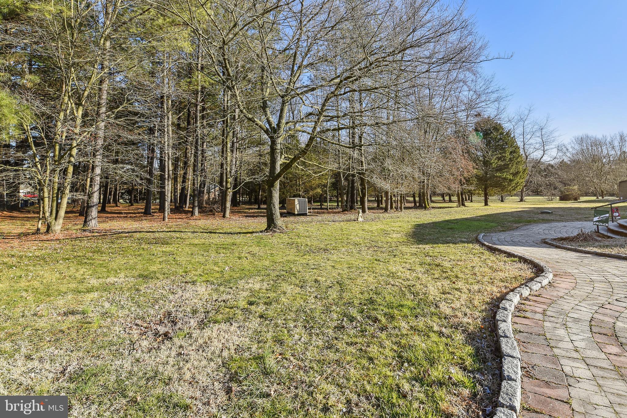 HANCES POINT - Residential