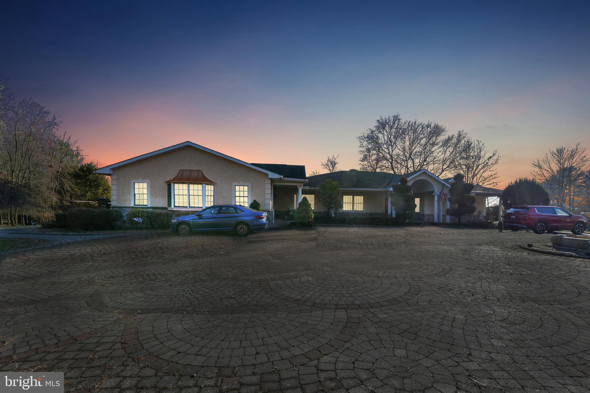 HANCES POINT - Residential