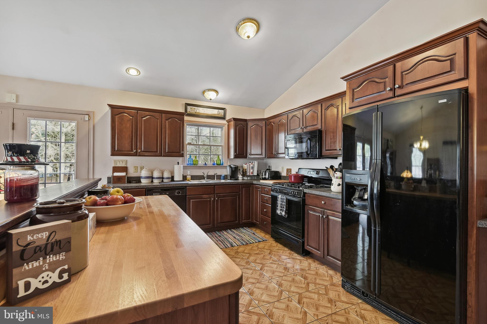 HANCES POINT - Residential