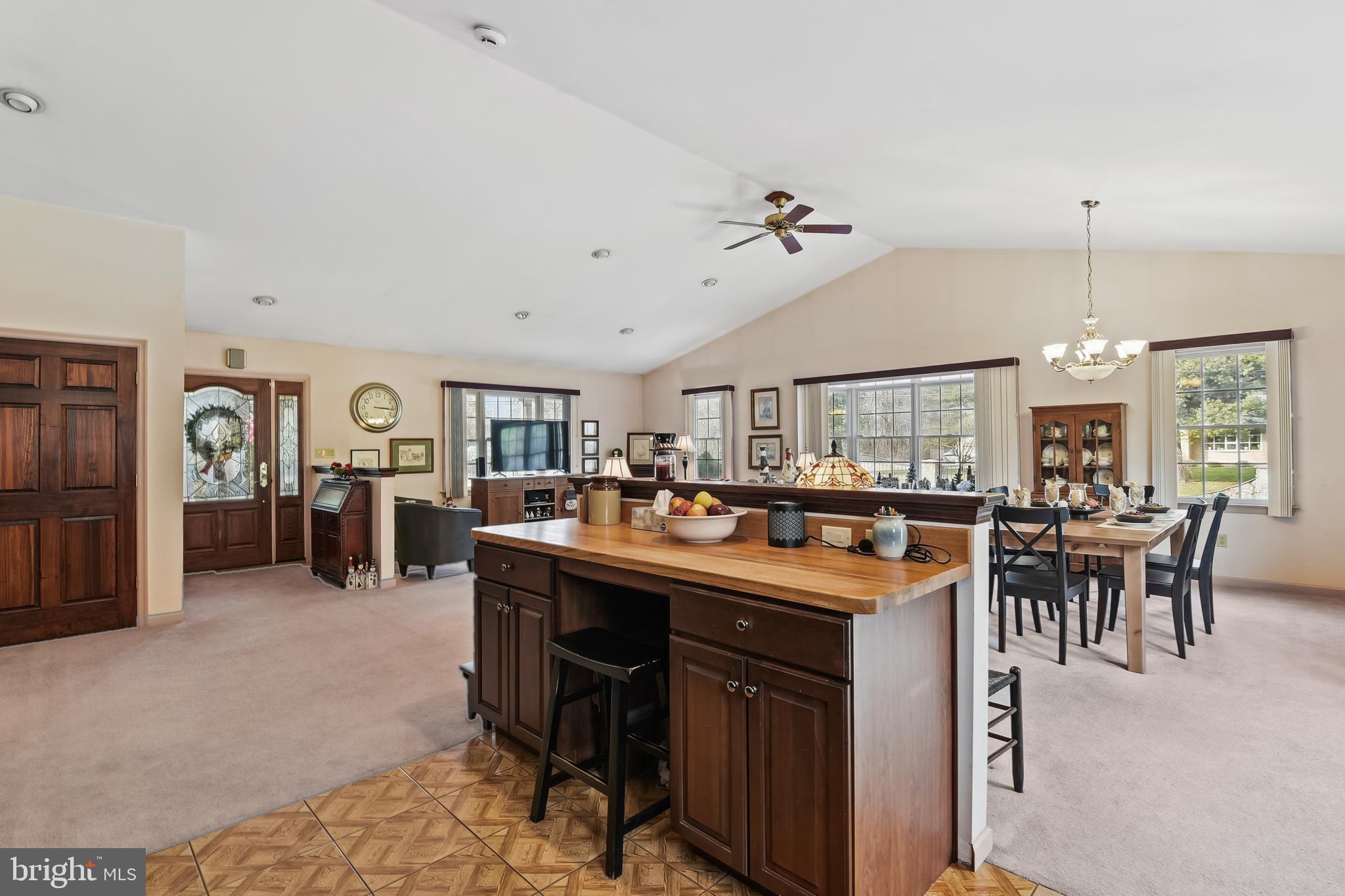 HANCES POINT - Residential