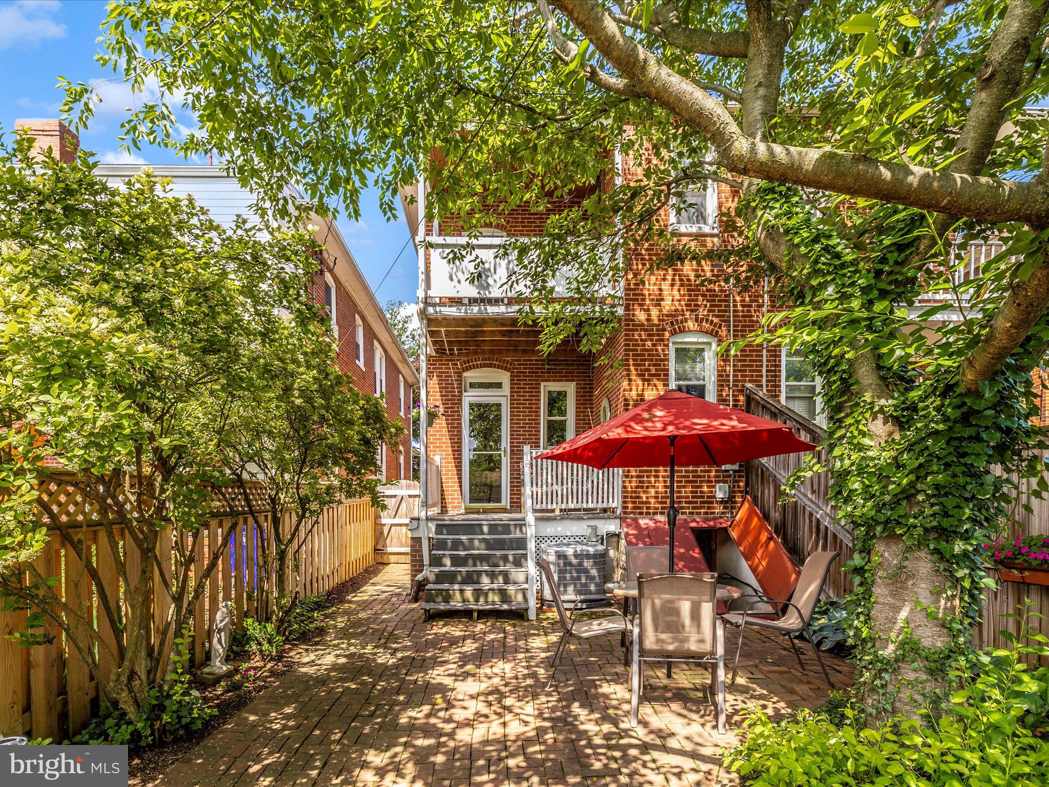 BAKER PARK - Residential