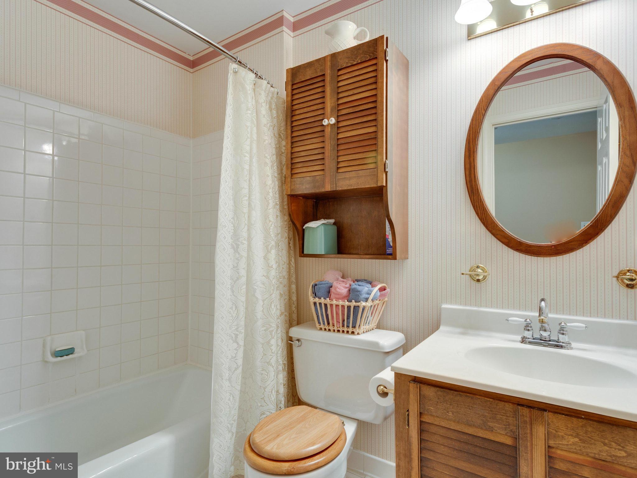 BETHELEN WOODS - Residential