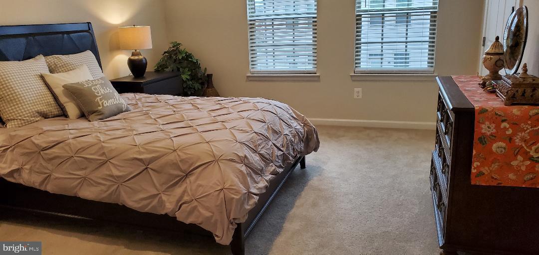 PARKSIDE - Residential Lease