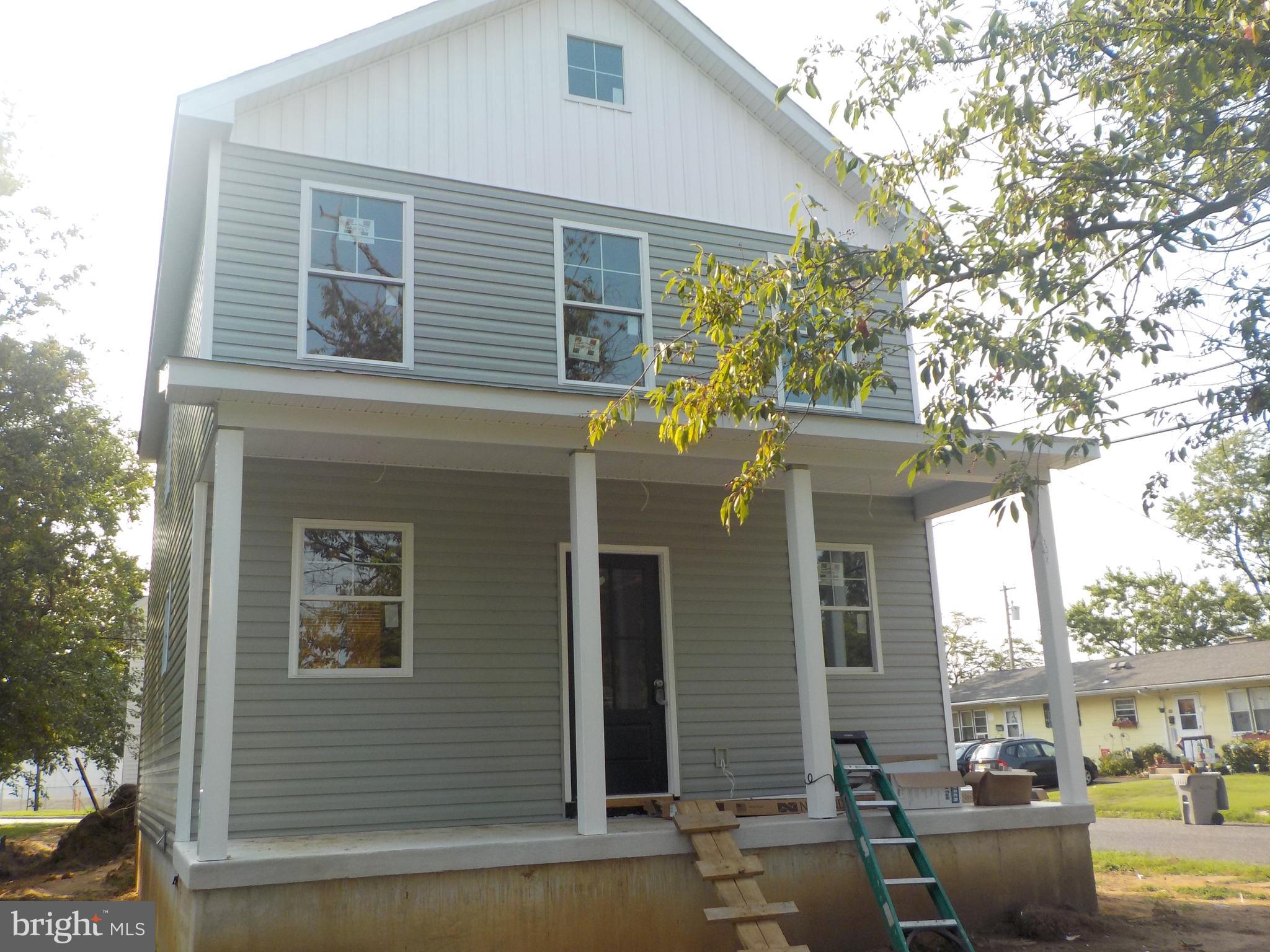 300 LINCOLN AVENUE
