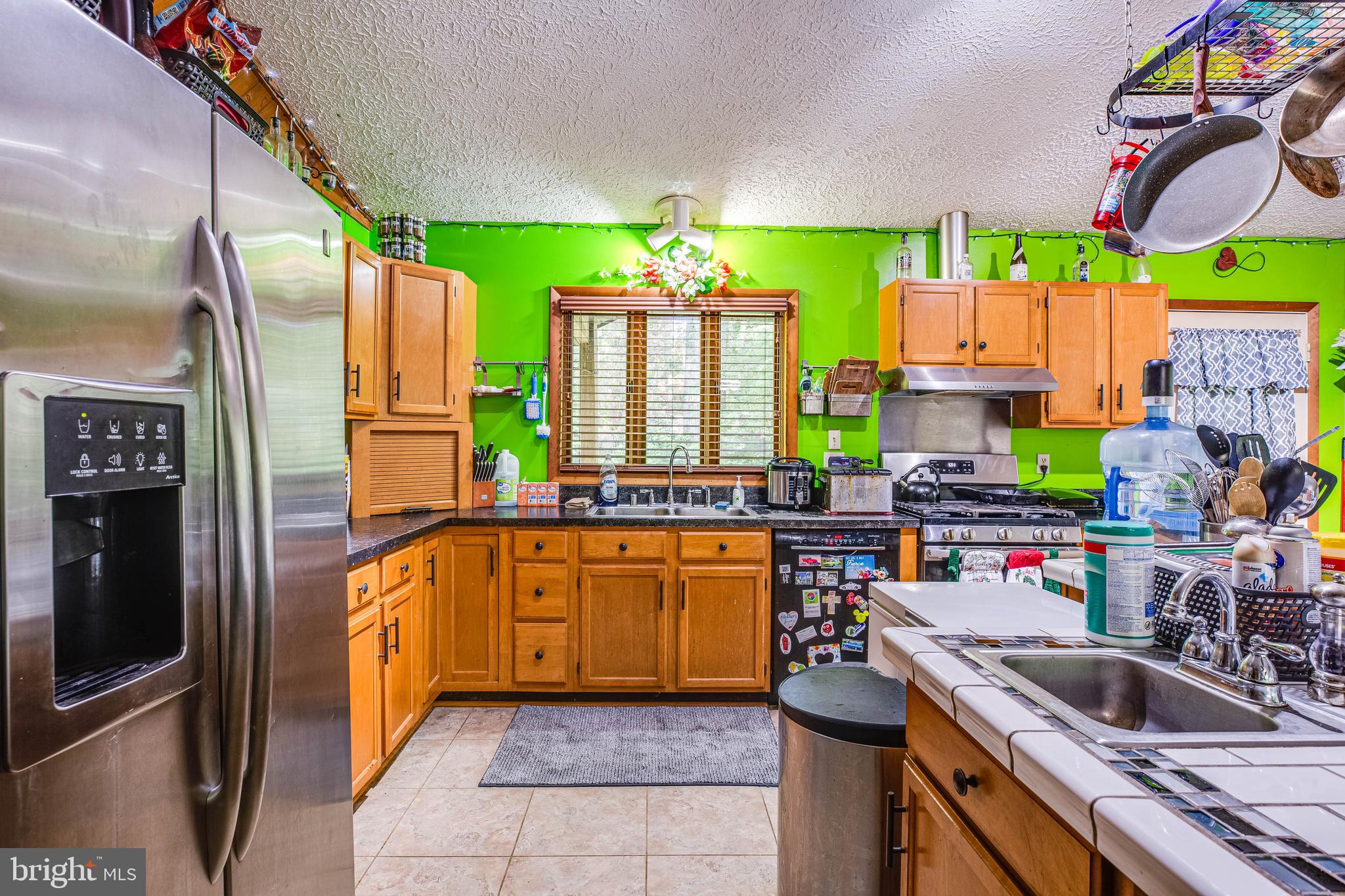 CAROLINE PINES - Residential