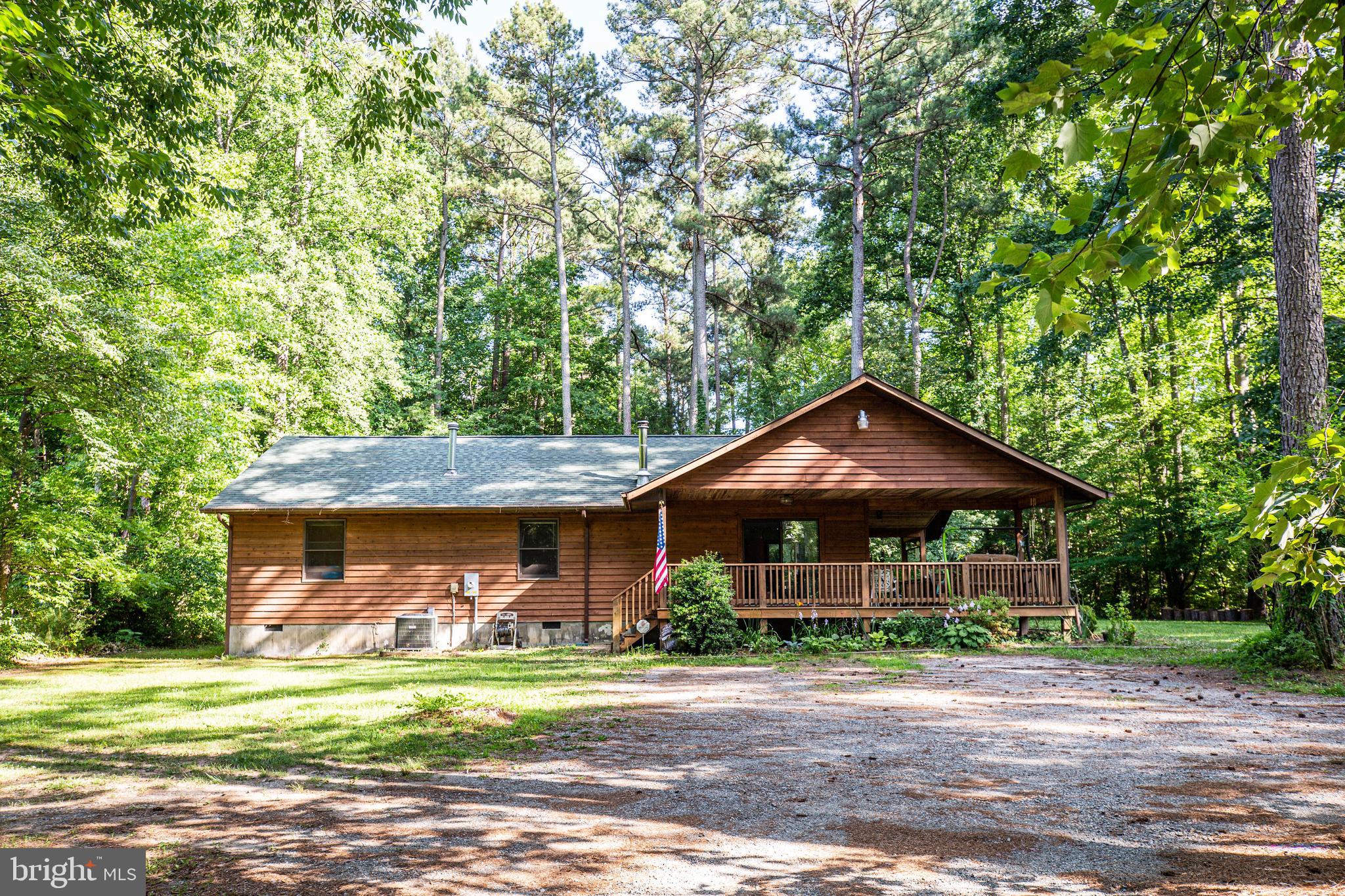 CAROLINE PINES - Residential