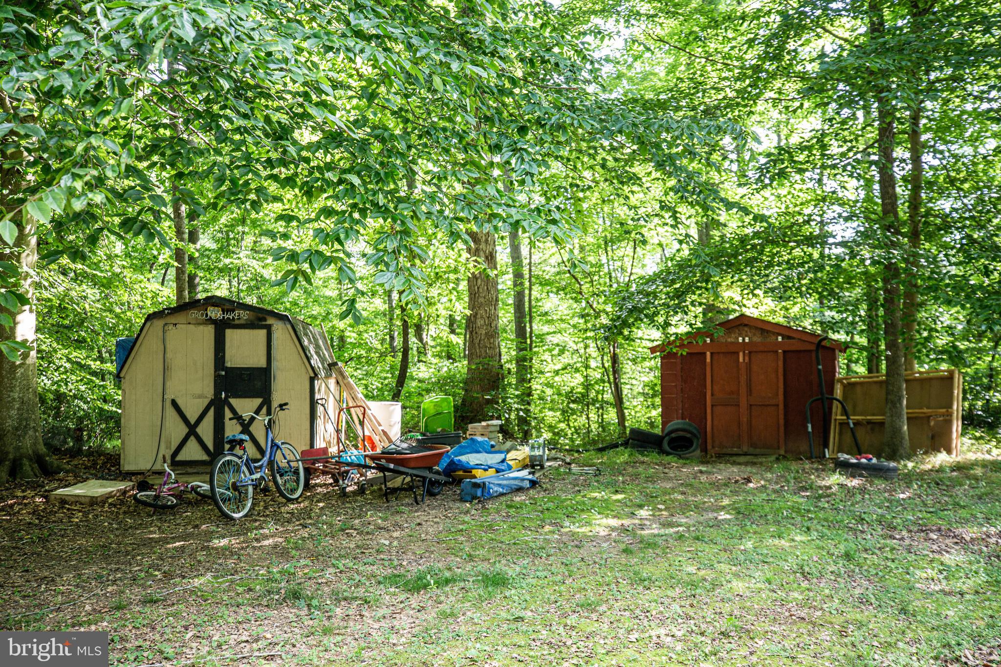 CAROLINE PINES - Residential