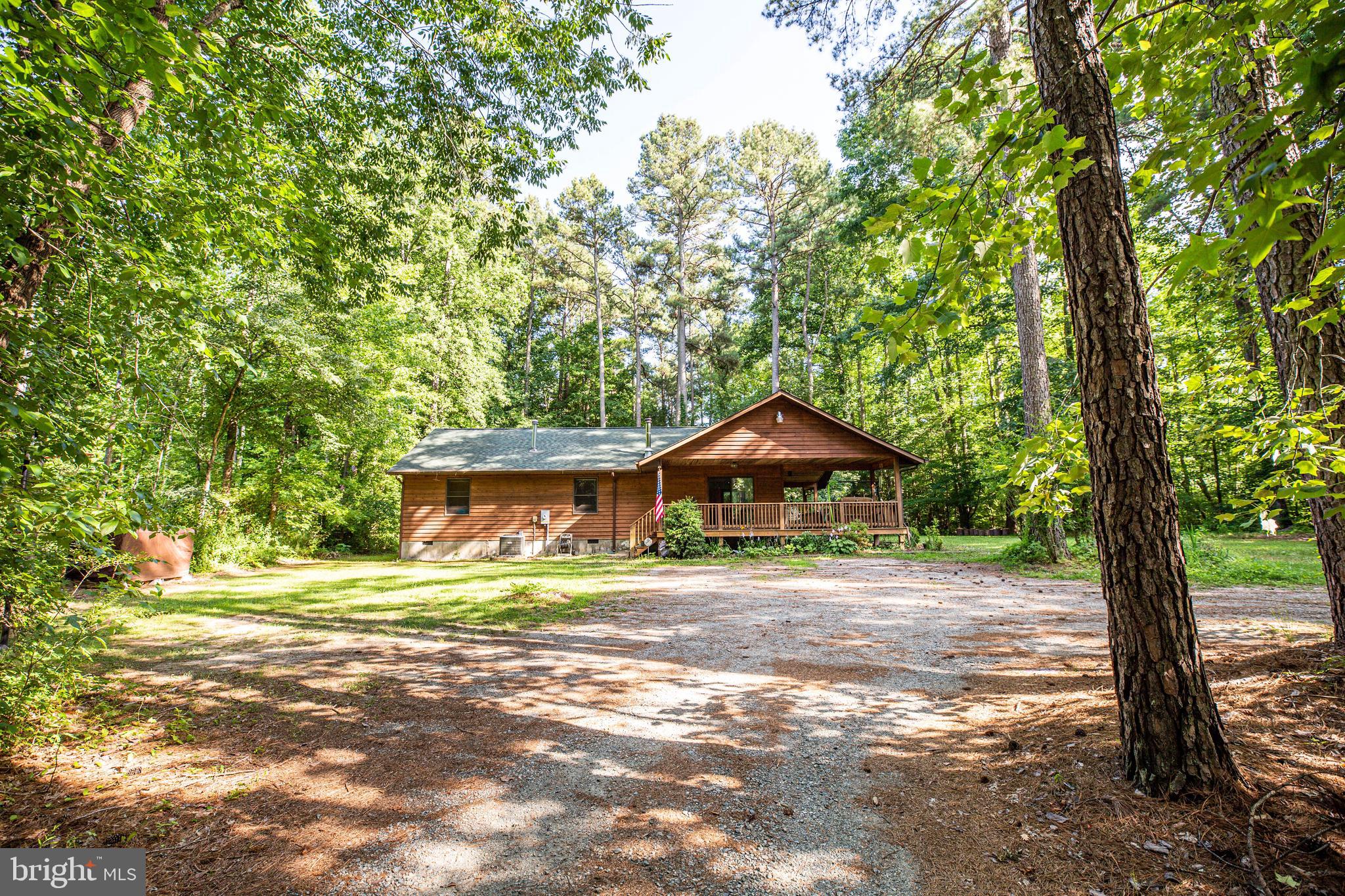 CAROLINE PINES - Residential