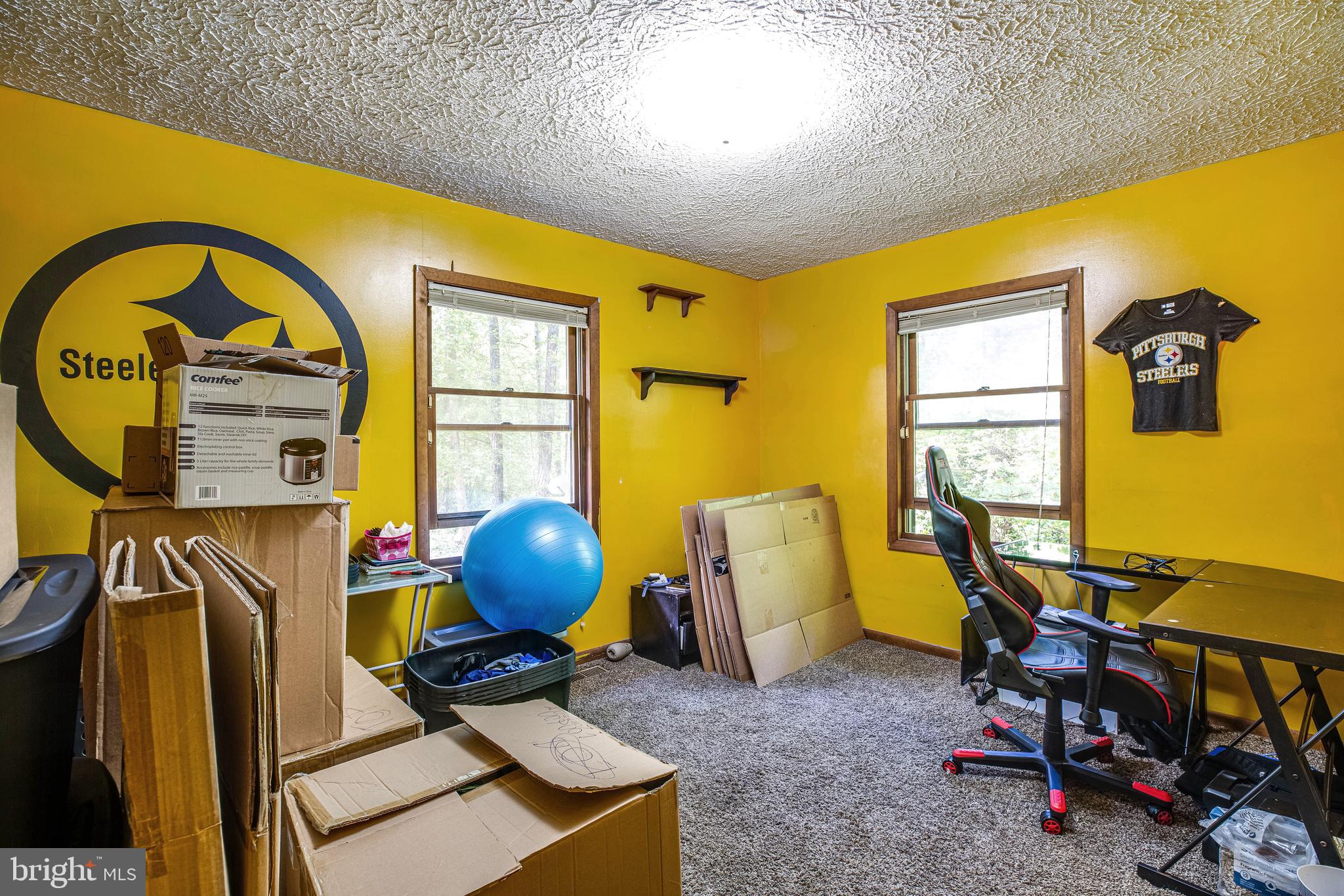 CAROLINE PINES - Residential