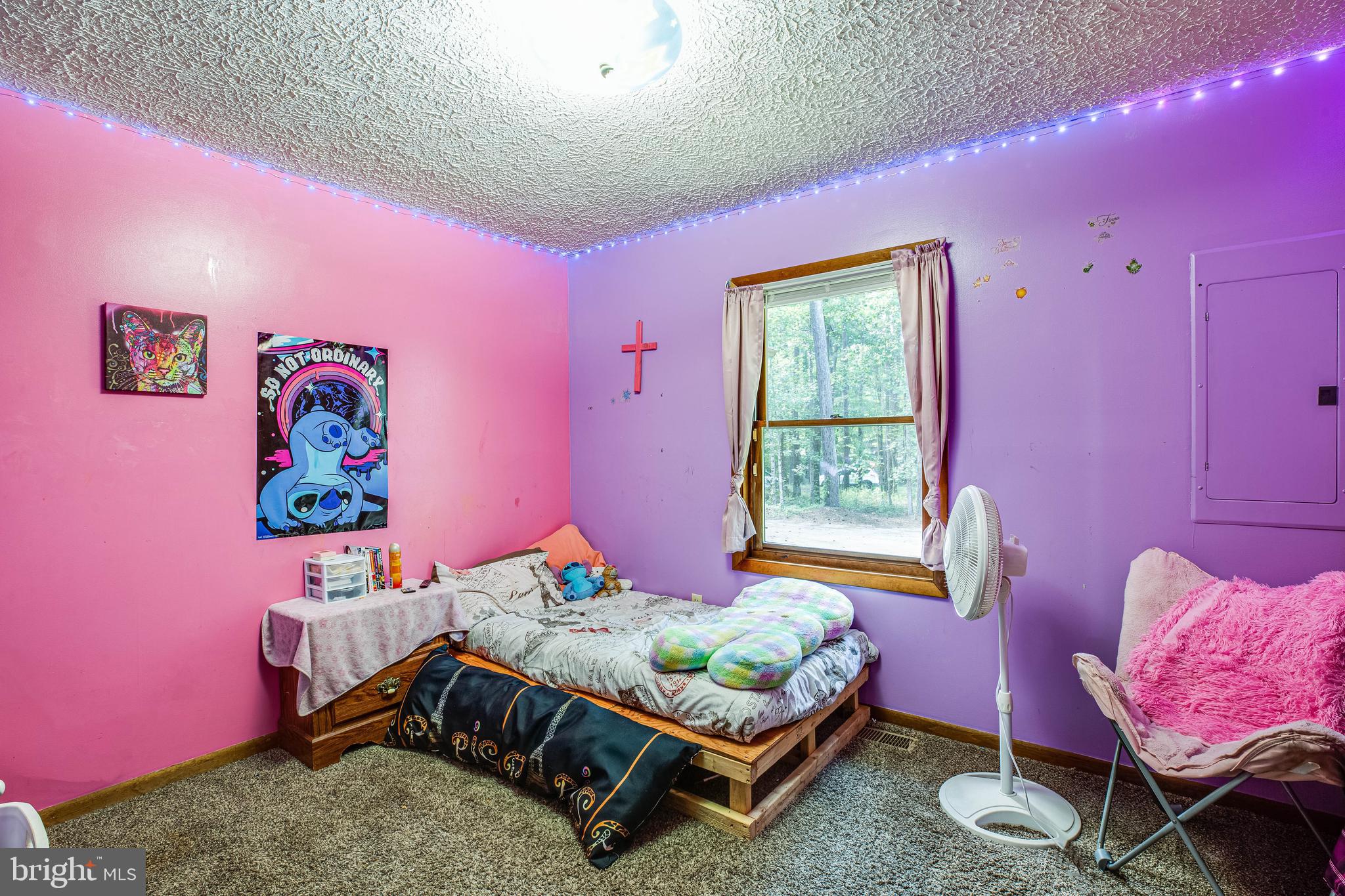 CAROLINE PINES - Residential