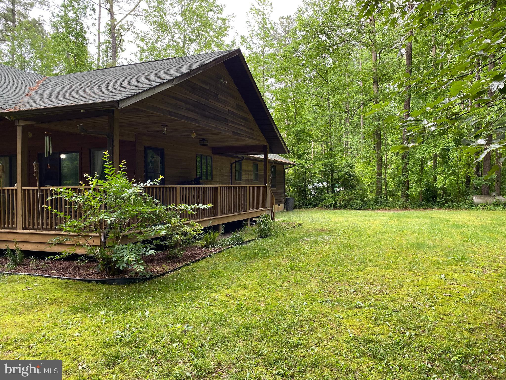 CAROLINE PINES - Residential