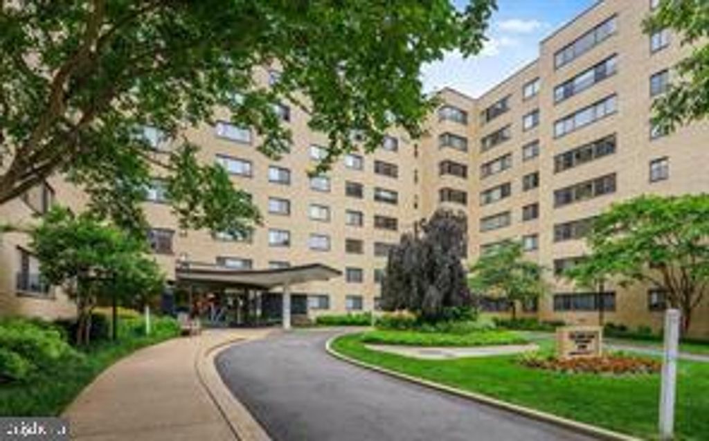 Photo of 3701 Connecticut Avenue NW #233, WASHINGTON, DC 20008 (MLS # DCDC2245480)