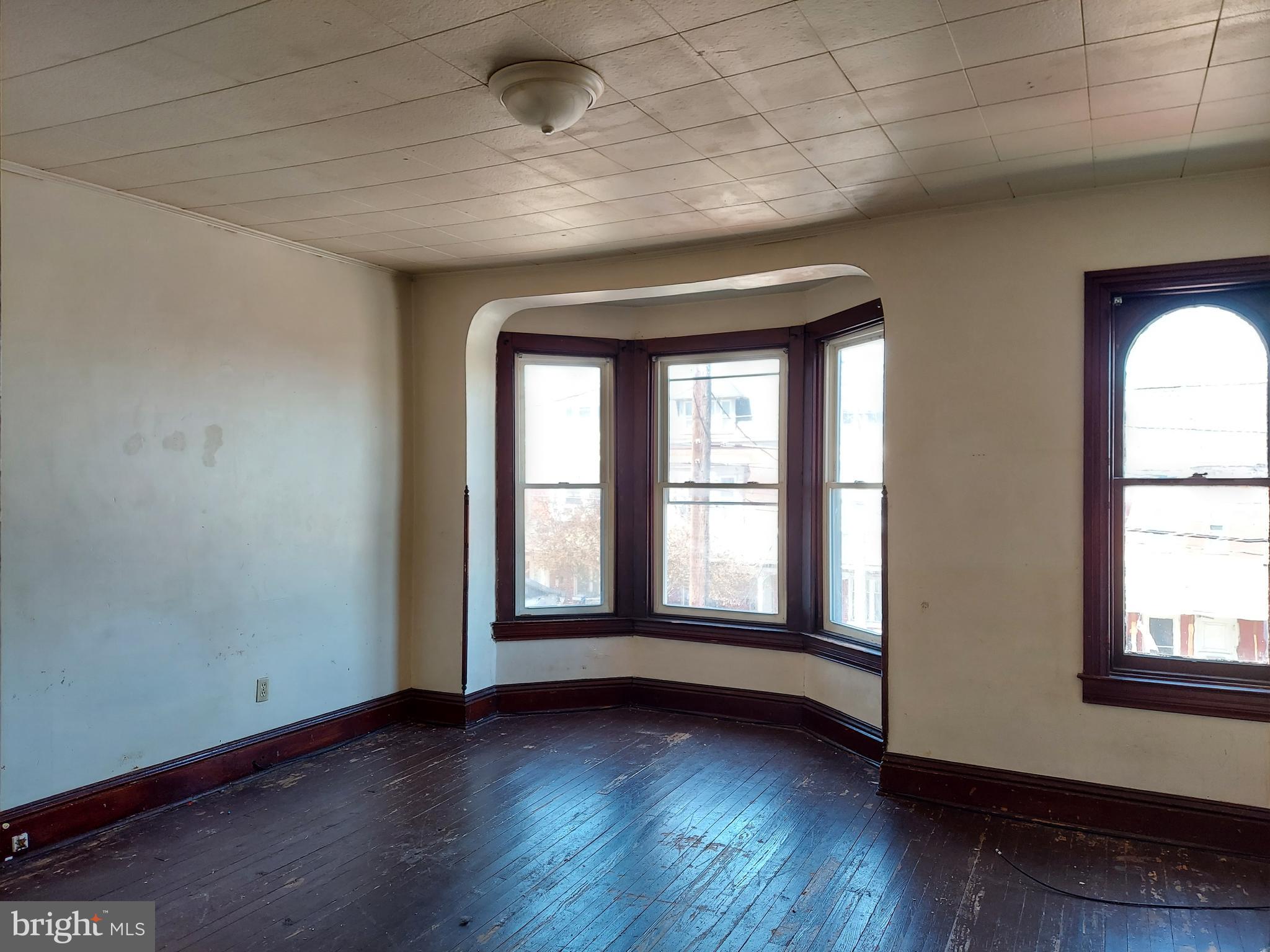 WEST YORK BORO - Residential Income