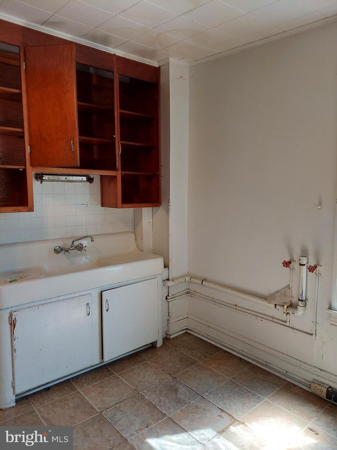 WEST YORK BORO - Residential Income