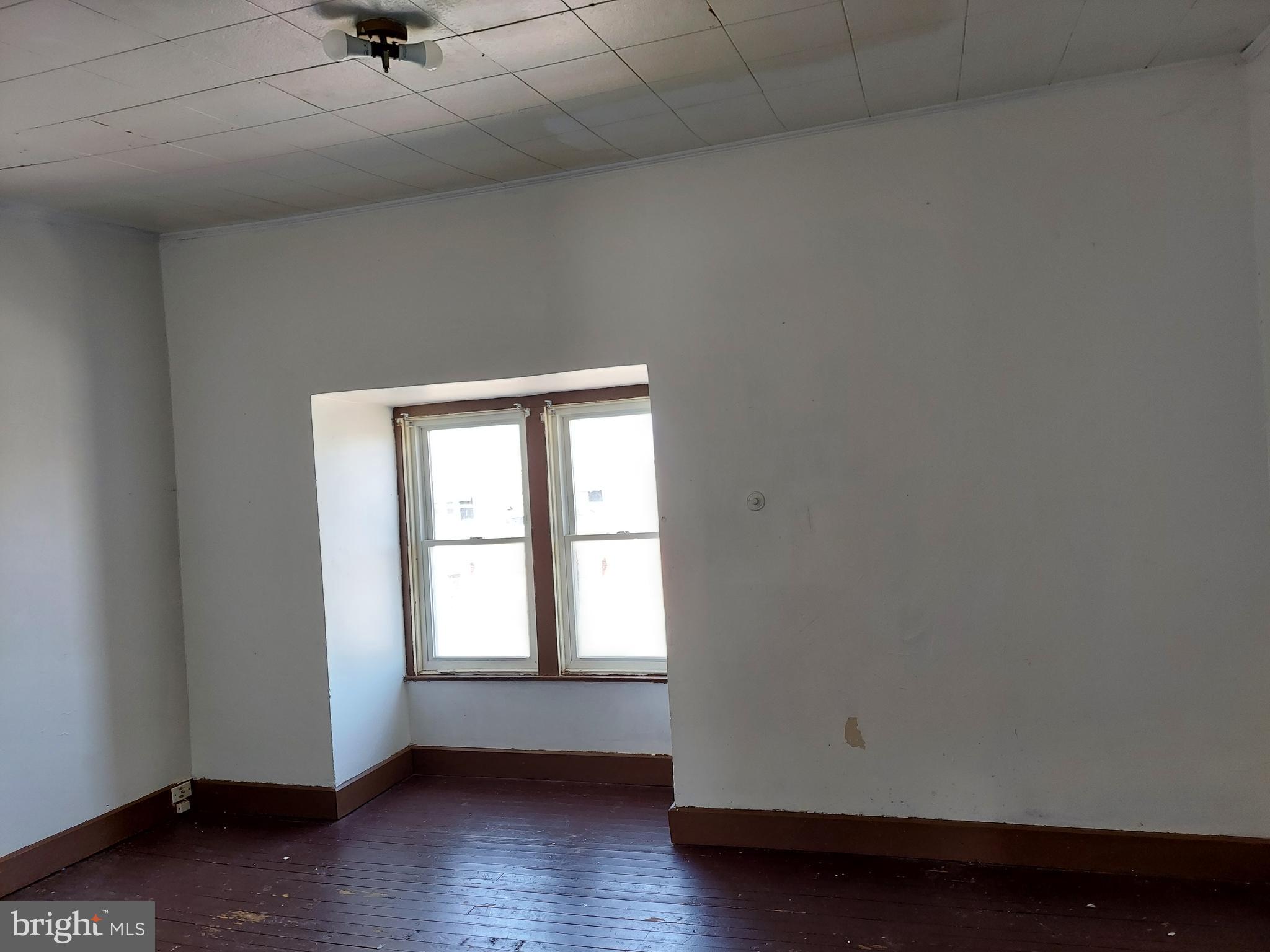 WEST YORK BORO - Residential Income