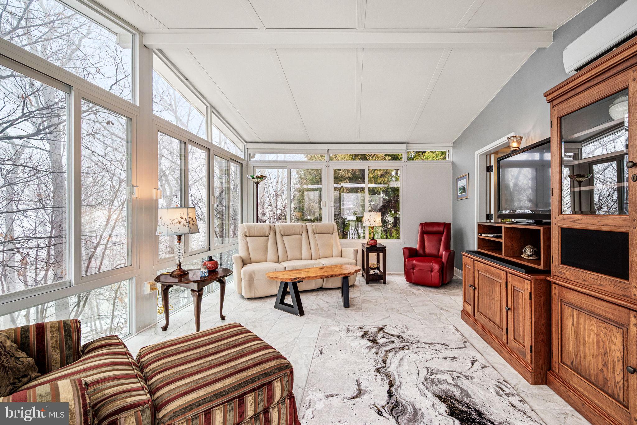 CROSSING AT BAILEY S - Residential