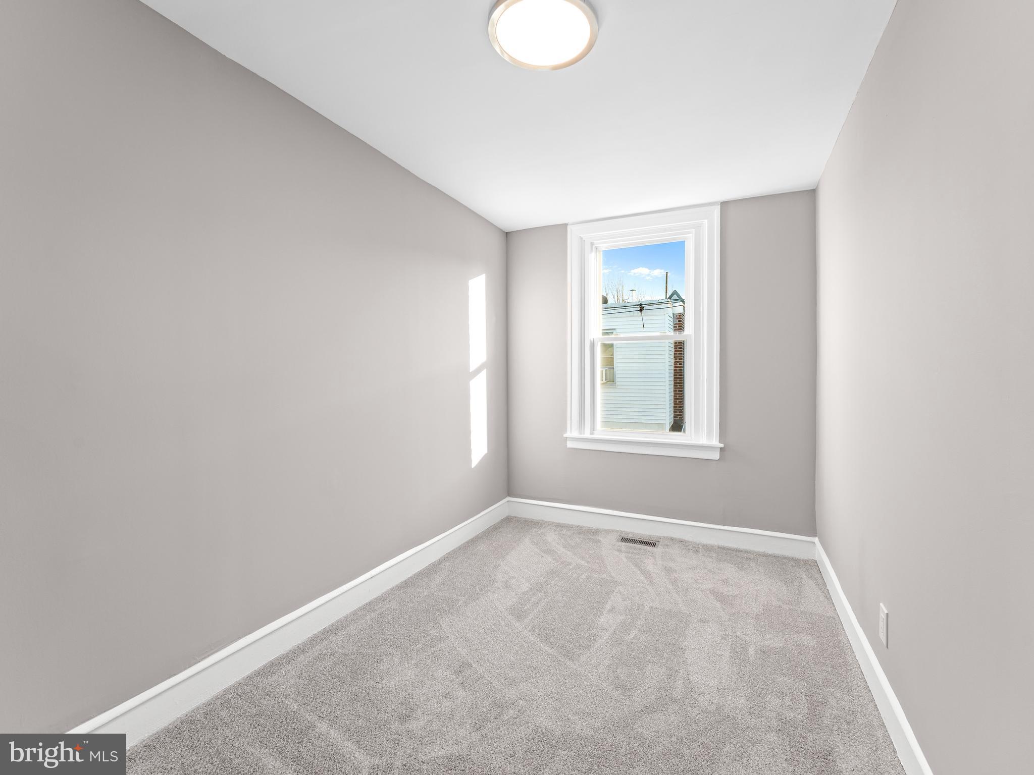 WEST OAK LANE - Residential