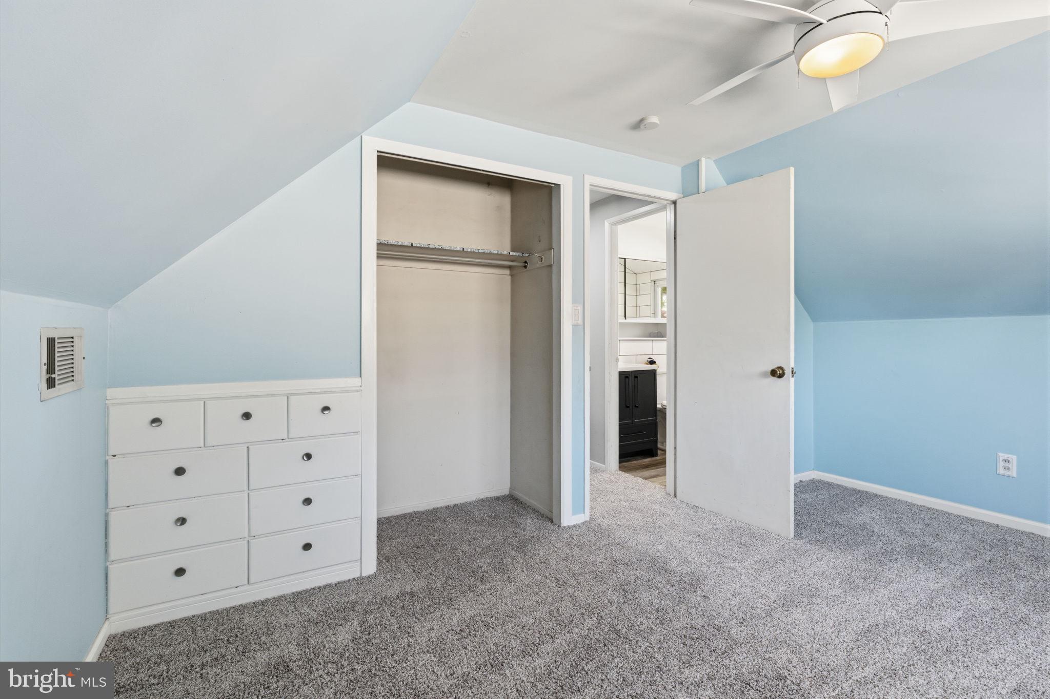 VERMILION HILL - Residential