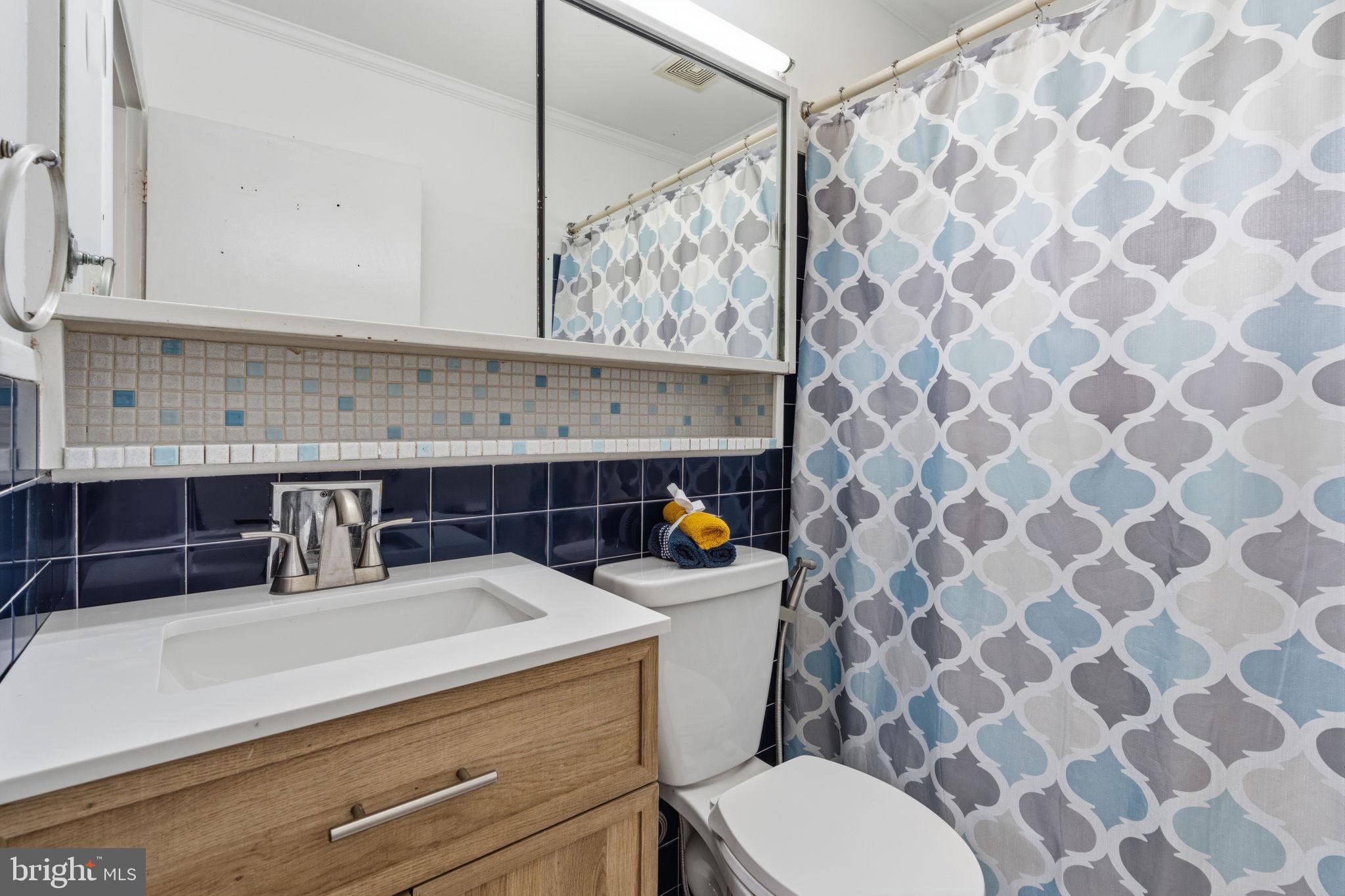 VERMILION HILL - Residential