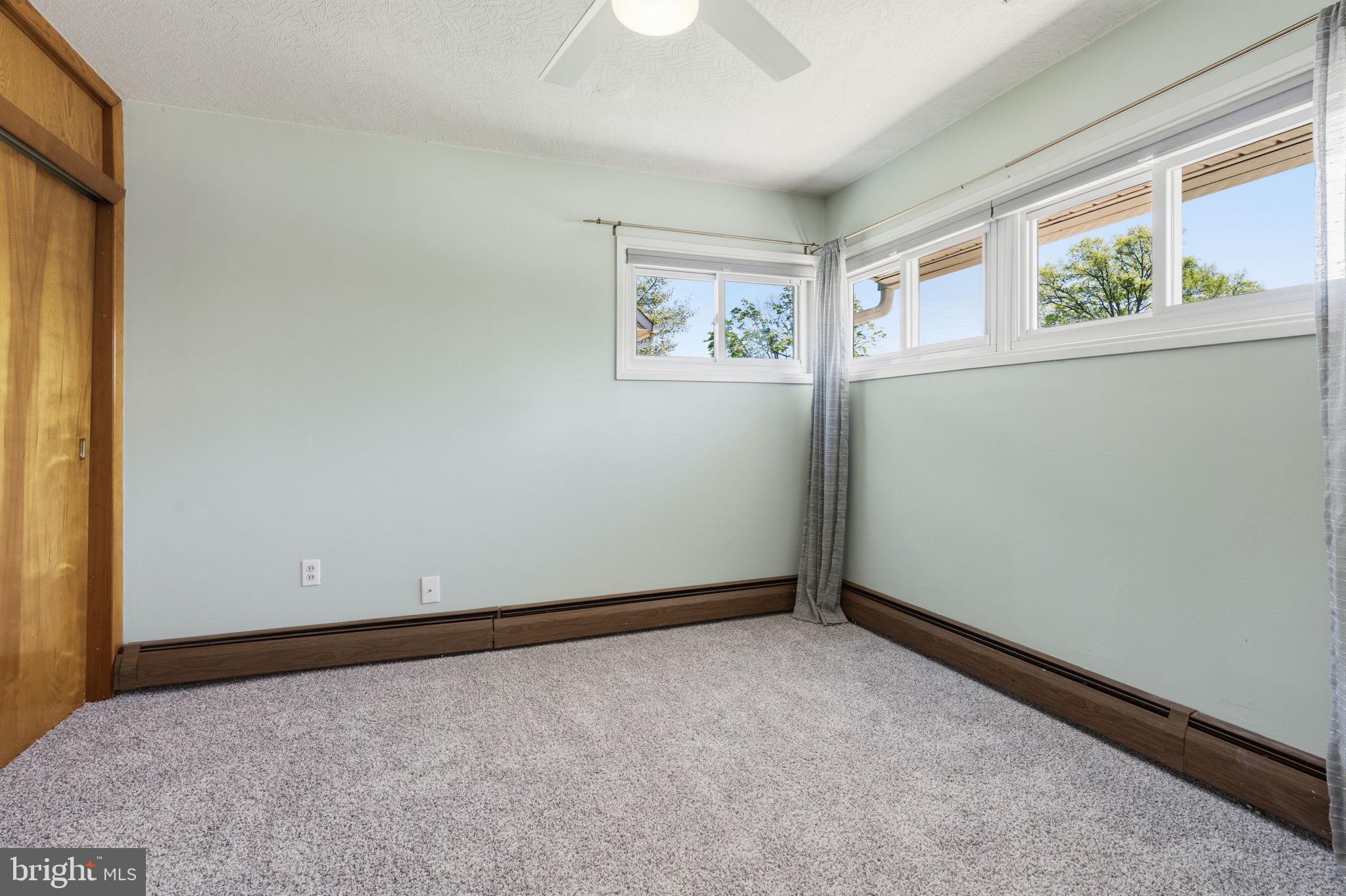 VERMILION HILL - Residential