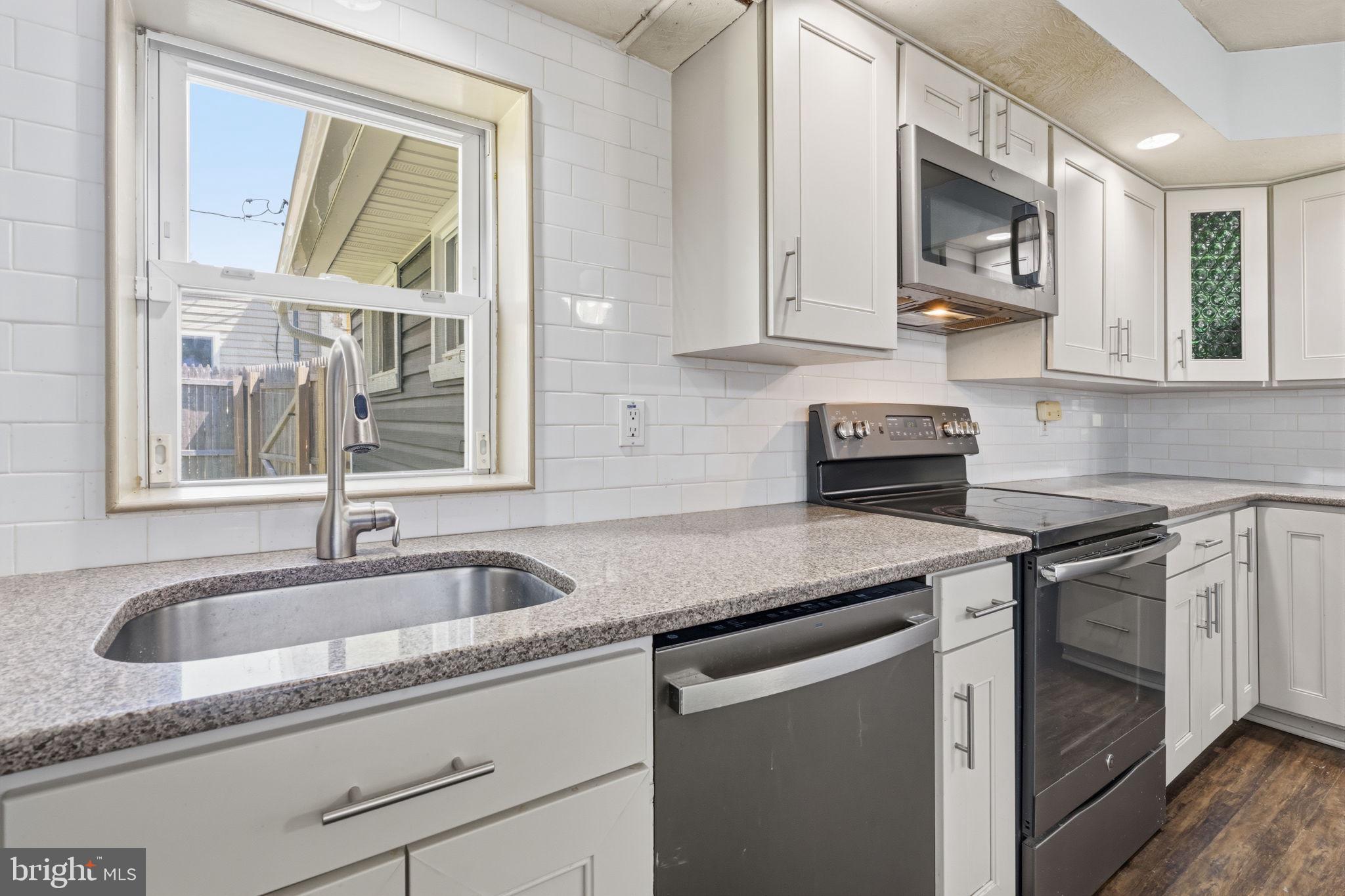 VERMILION HILL - Residential