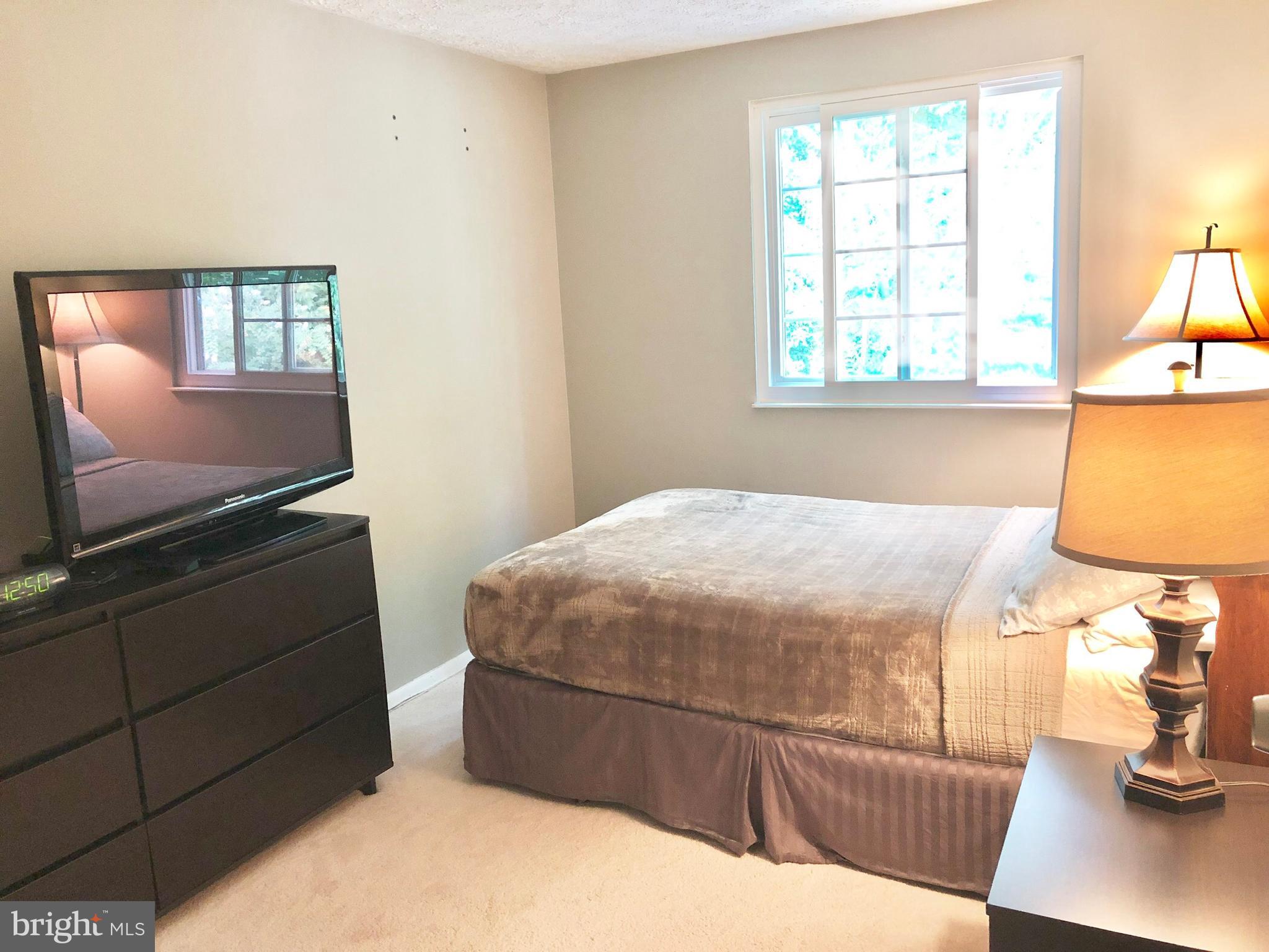 NEWINGTON FOREST - Residential