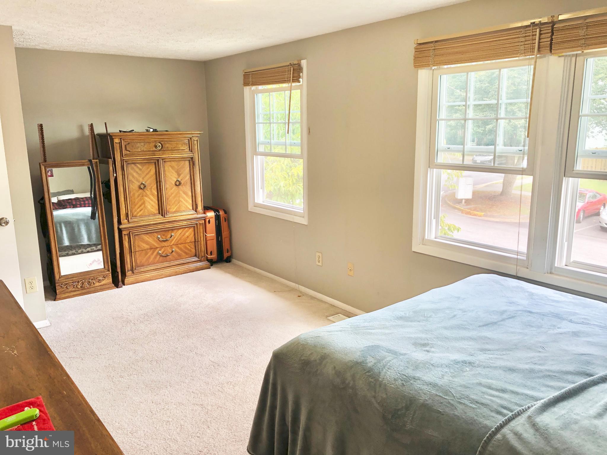 NEWINGTON FOREST - Residential