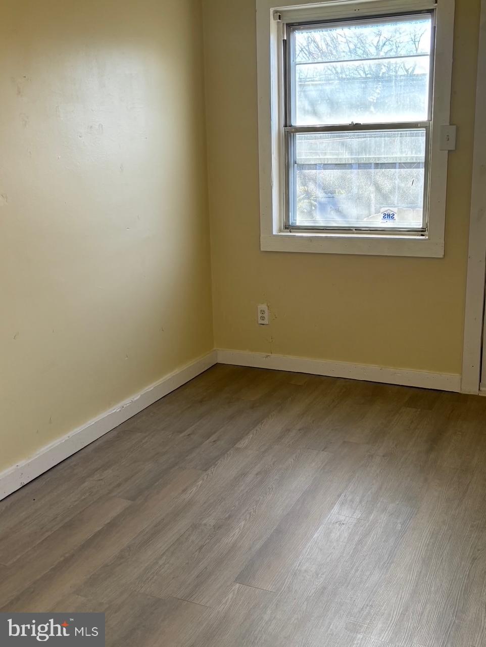 SHARON HILL - Residential Lease