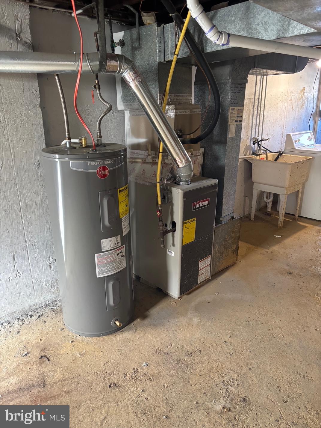 SHARON HILL - Residential Lease