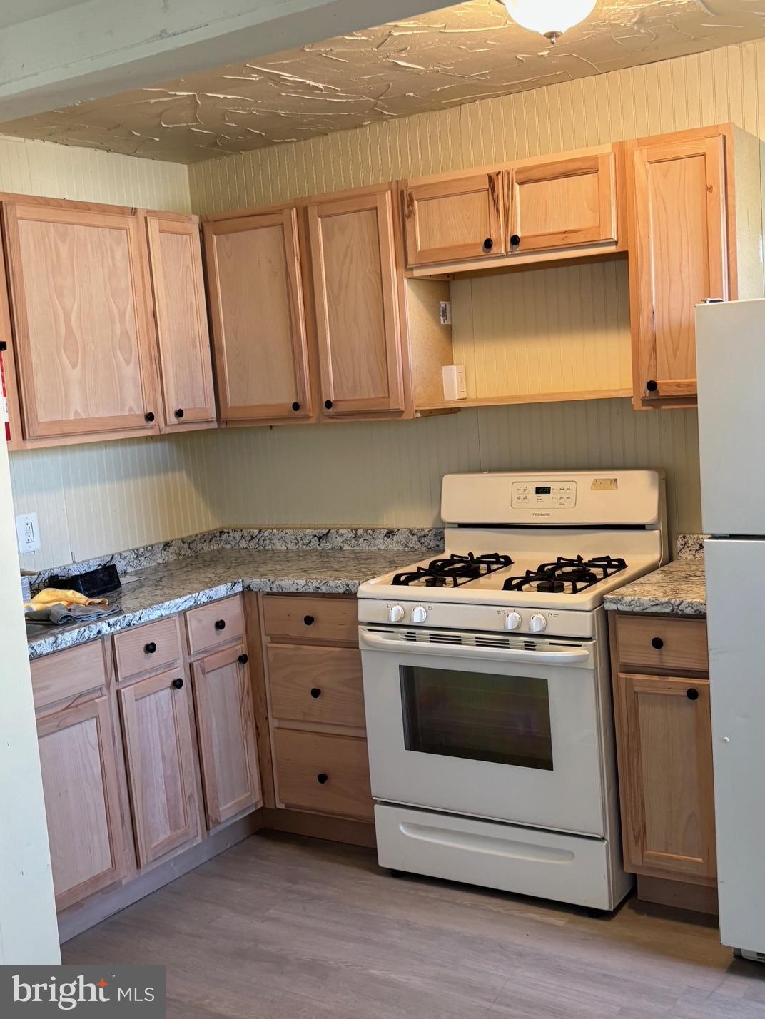 SHARON HILL - Residential Lease