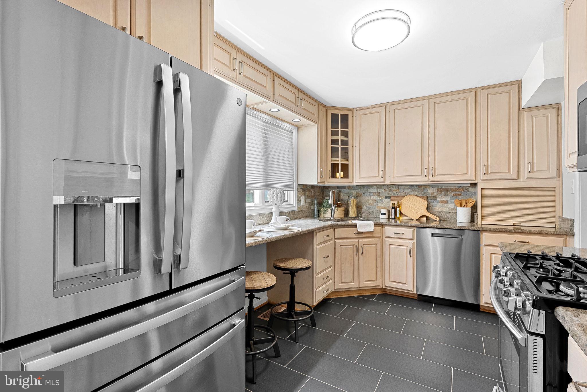 5422 BROMYARD COURT