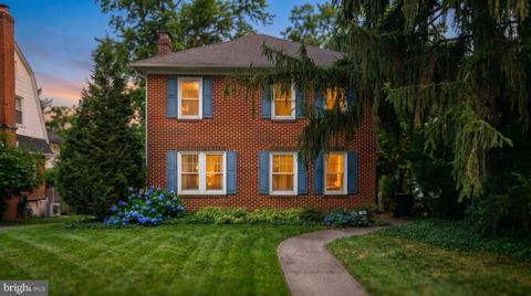 Photo of 234 E Hamilton Avenue, STATE COLLEGE, PA 16801 (MLS # PACE2519392)