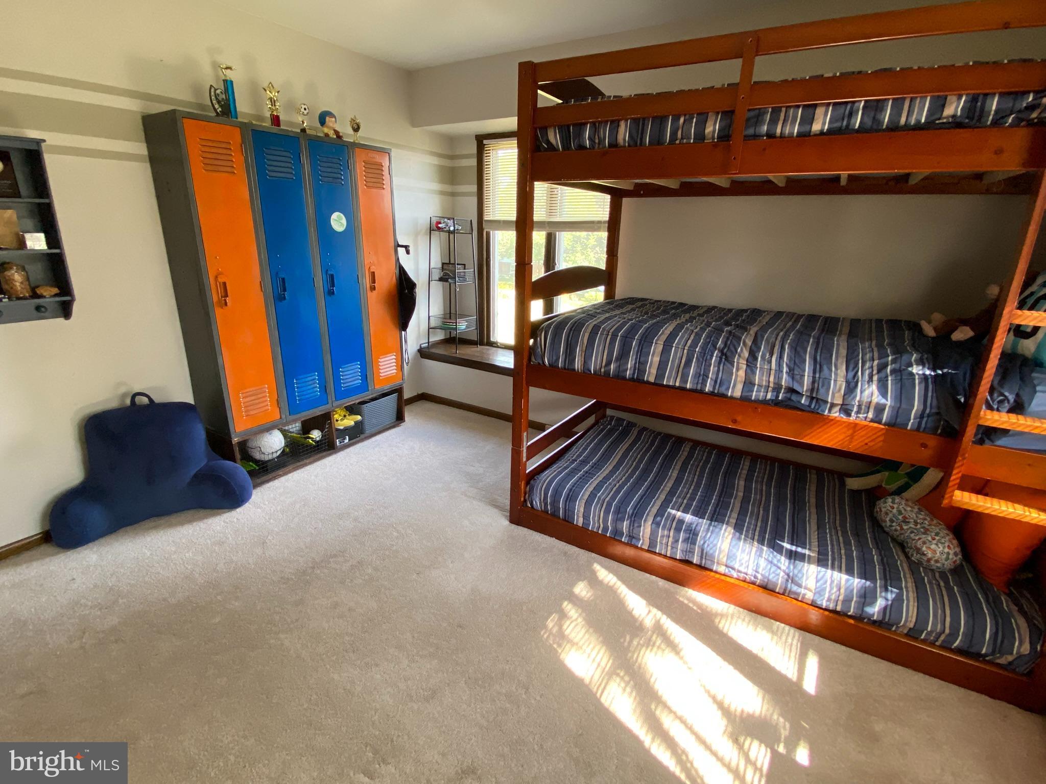 BRADDOCK ESTATES - Residential