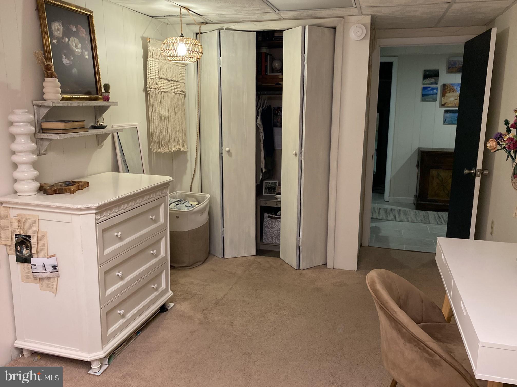 BRADDOCK ESTATES - Residential