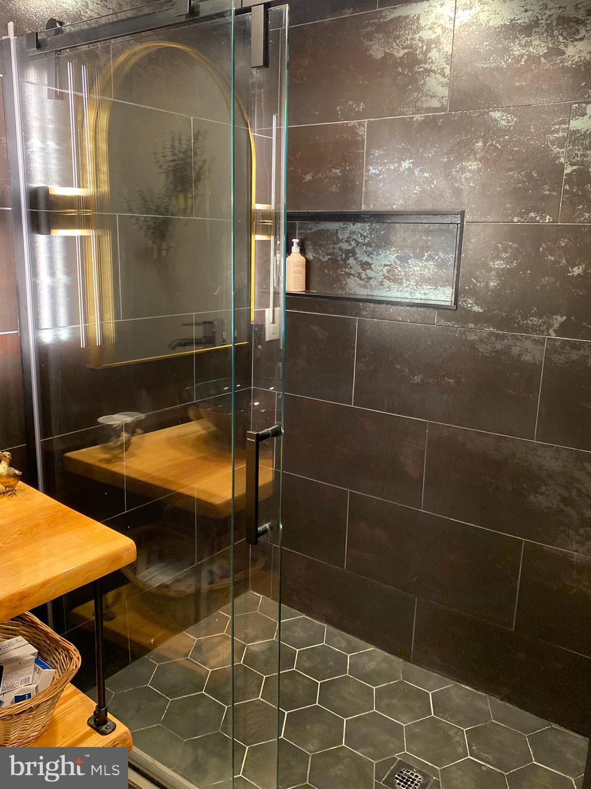 BRADDOCK ESTATES - Residential