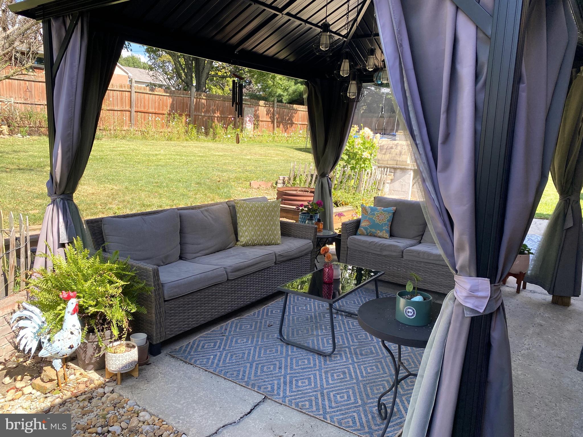 BRADDOCK ESTATES - Residential