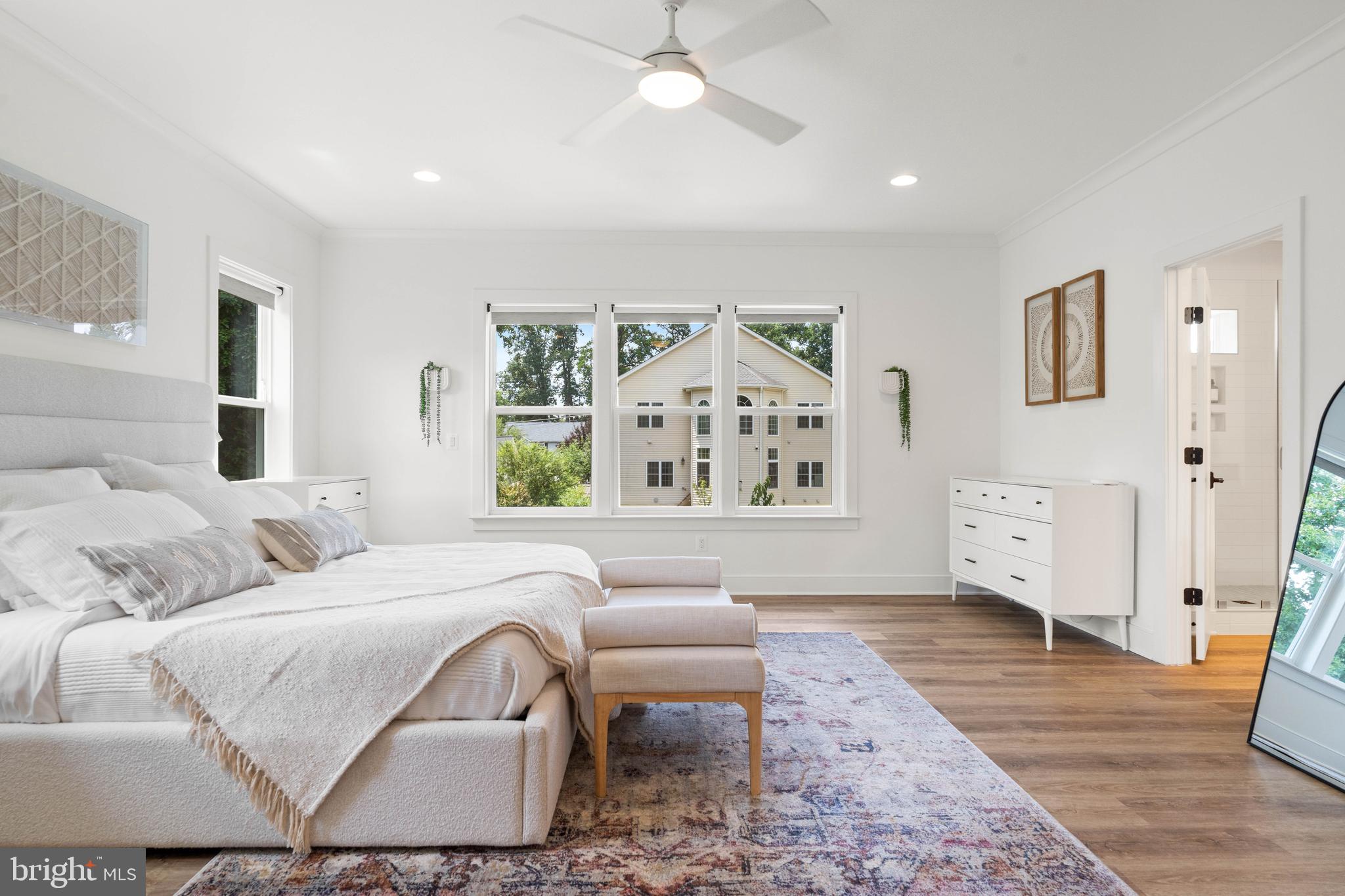 PIMMIT HILLS - Residential