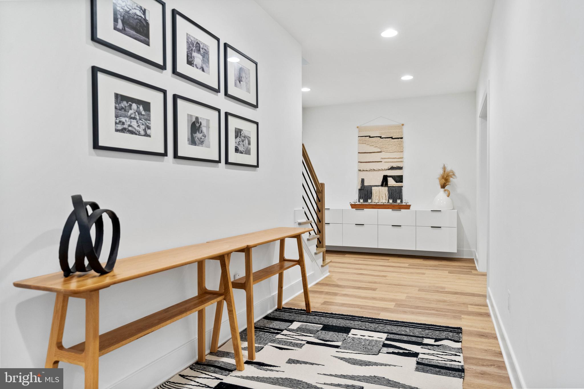 PIMMIT HILLS - Residential