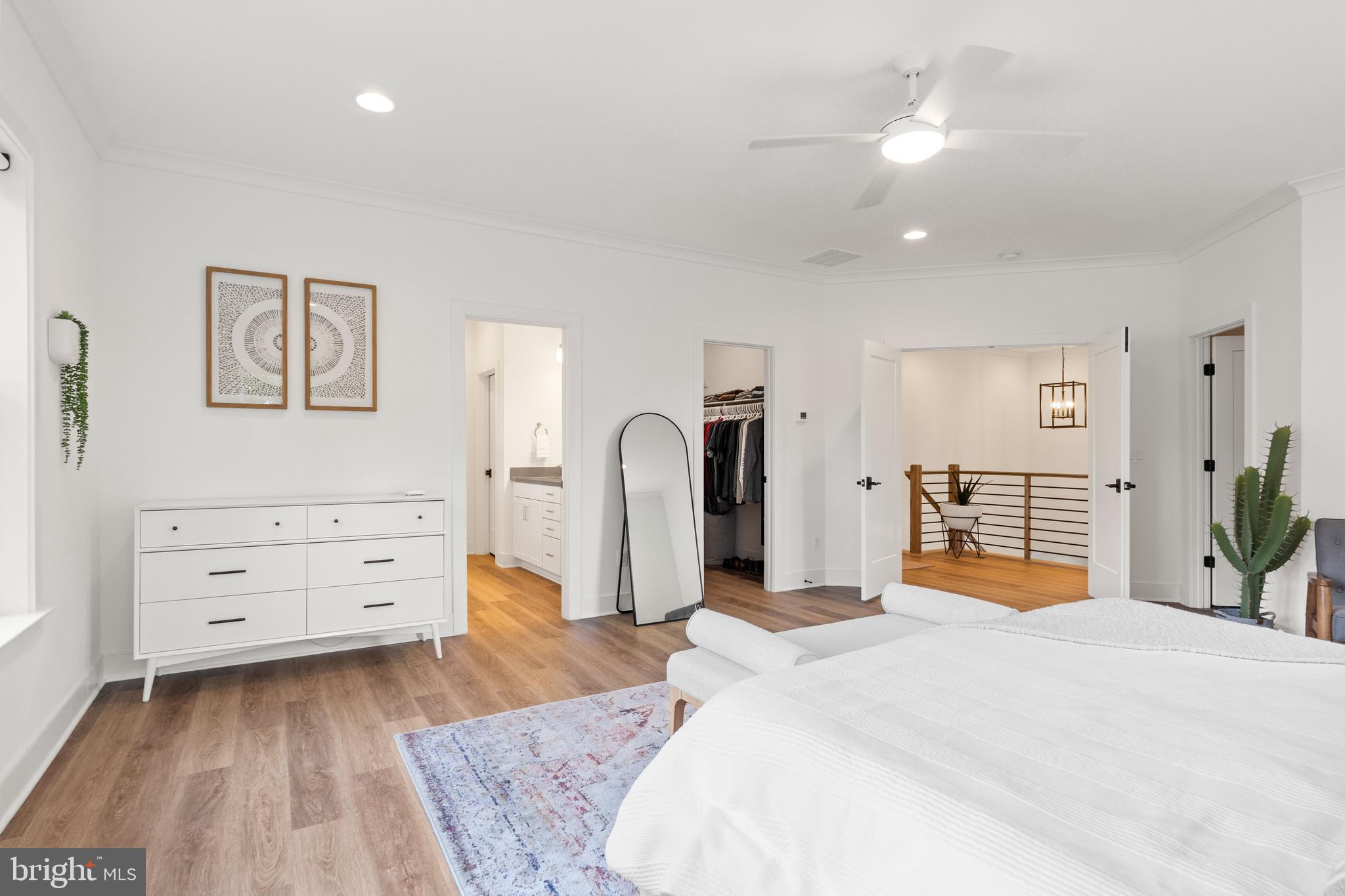 PIMMIT HILLS - Residential