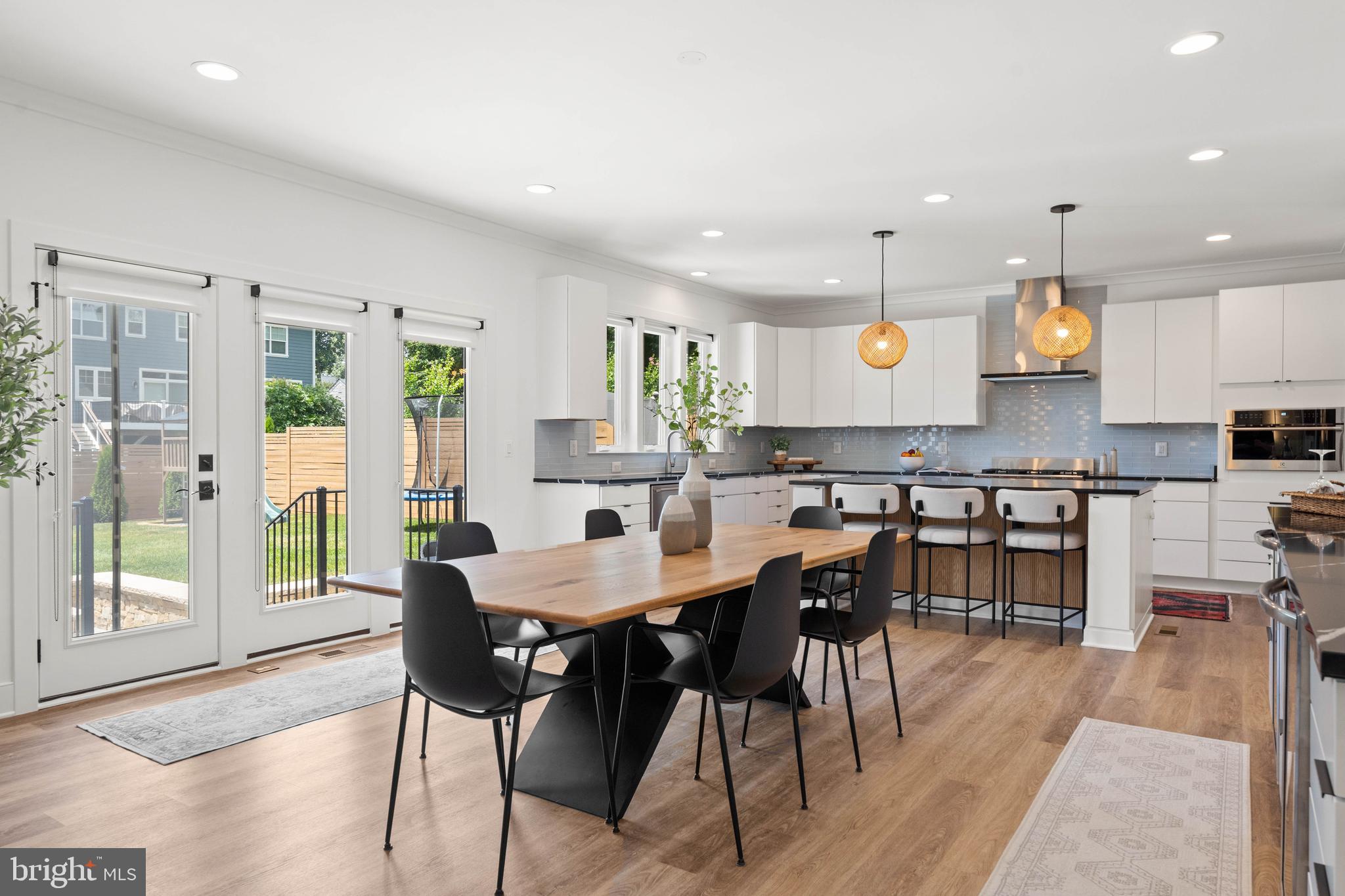 PIMMIT HILLS - Residential