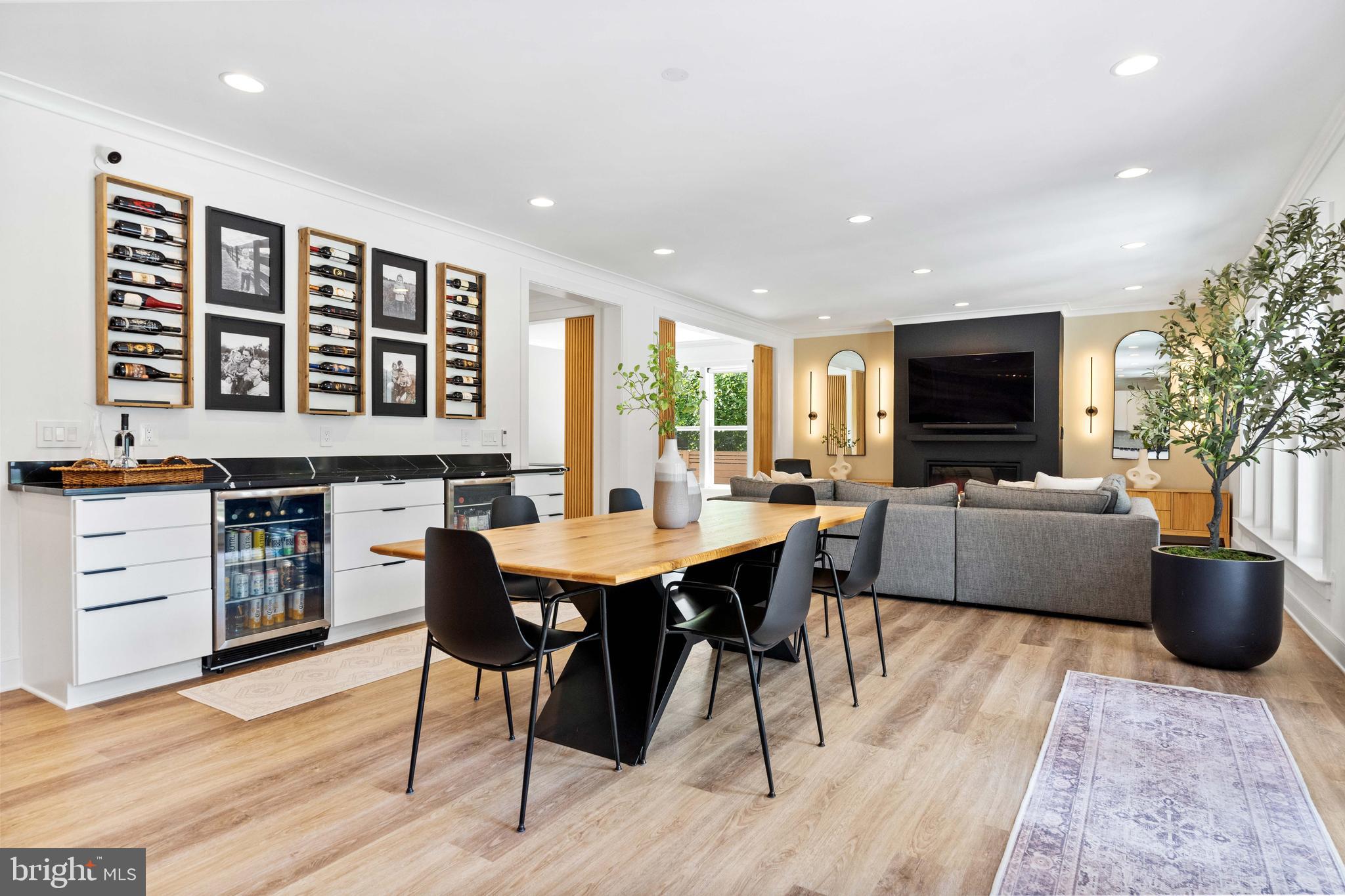 PIMMIT HILLS - Residential