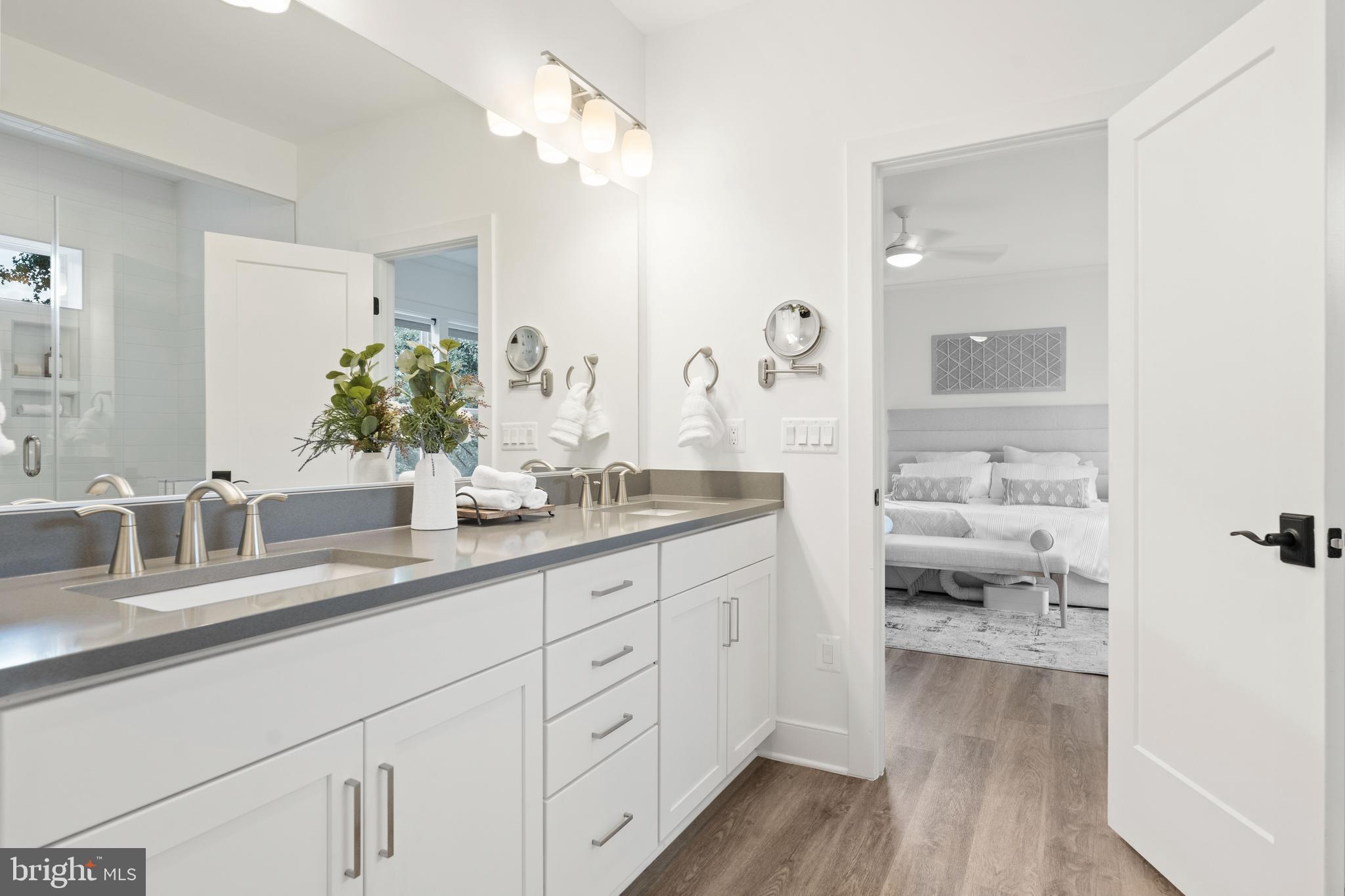 PIMMIT HILLS - Residential