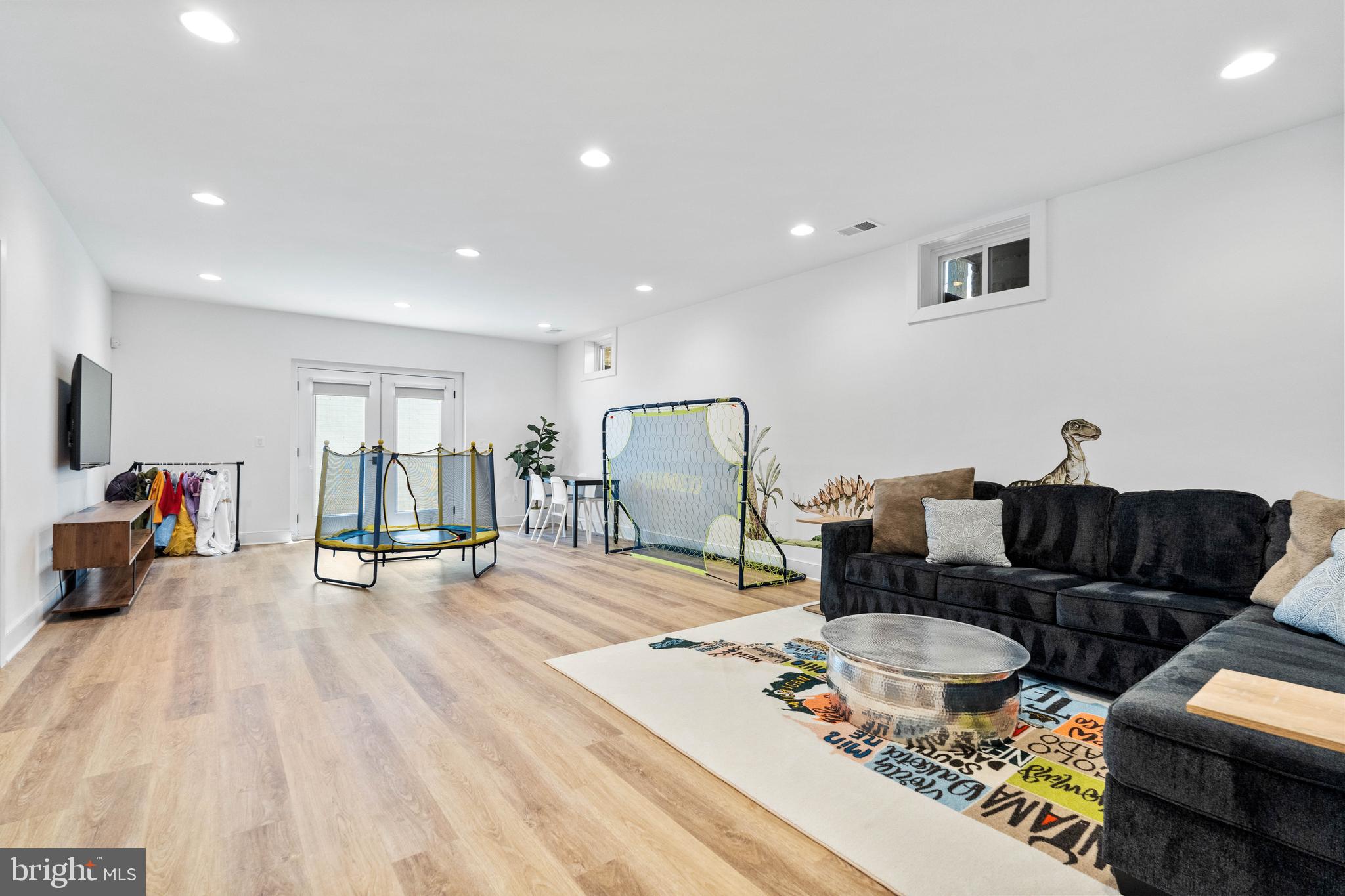 PIMMIT HILLS - Residential