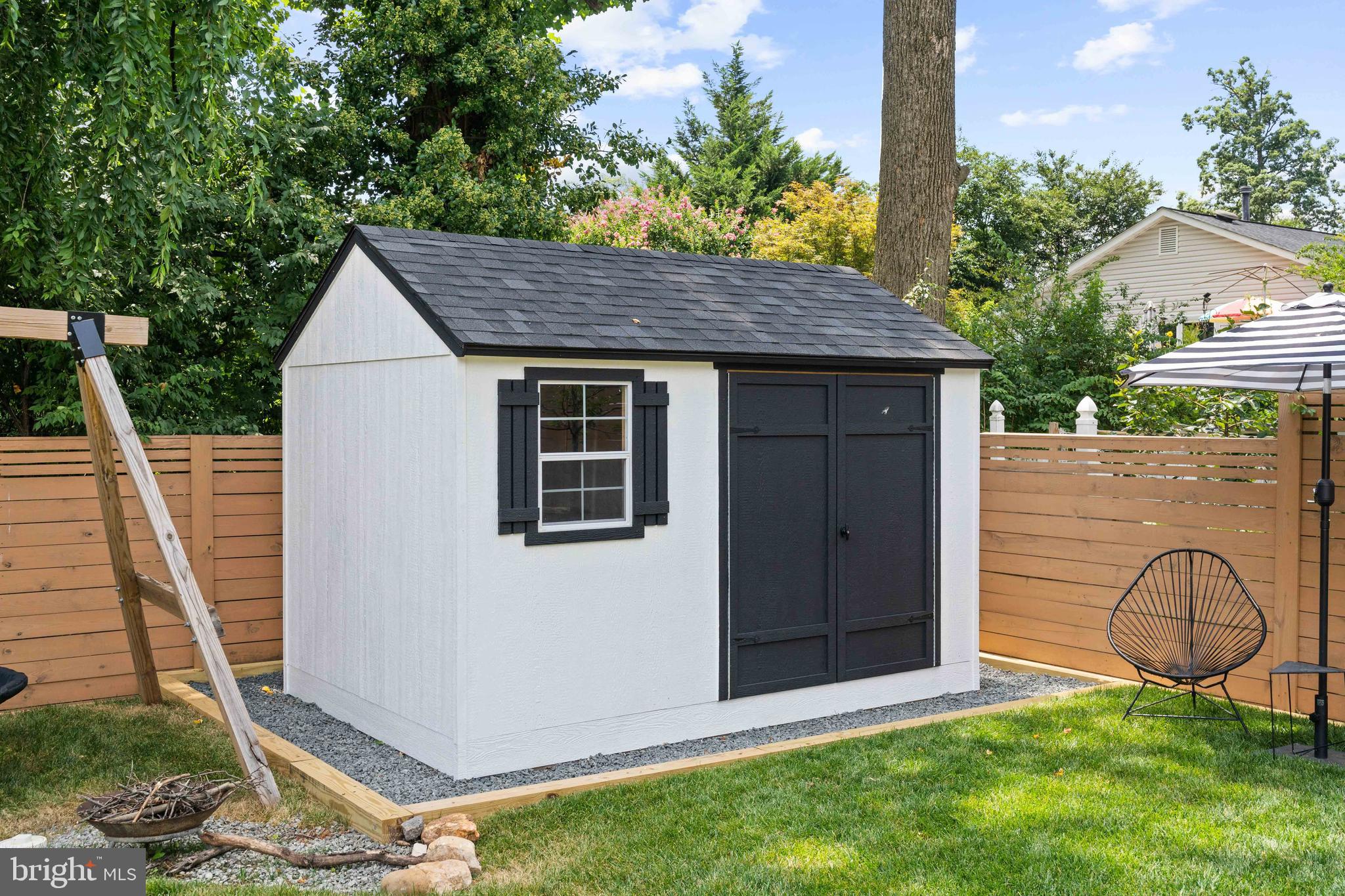 PIMMIT HILLS - Residential