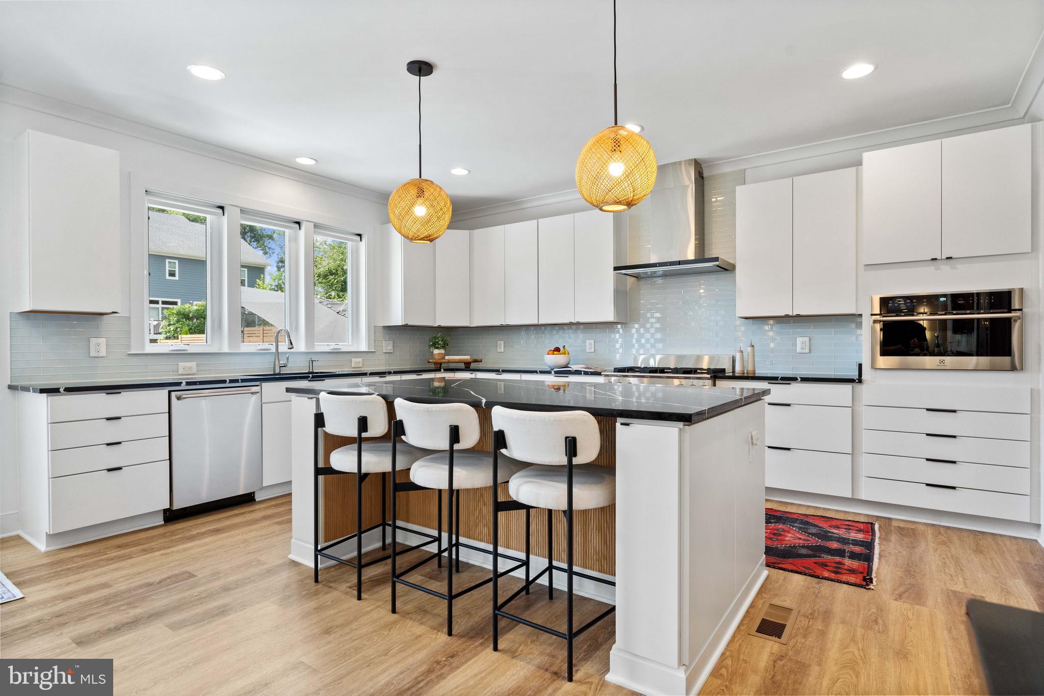 PIMMIT HILLS - Residential