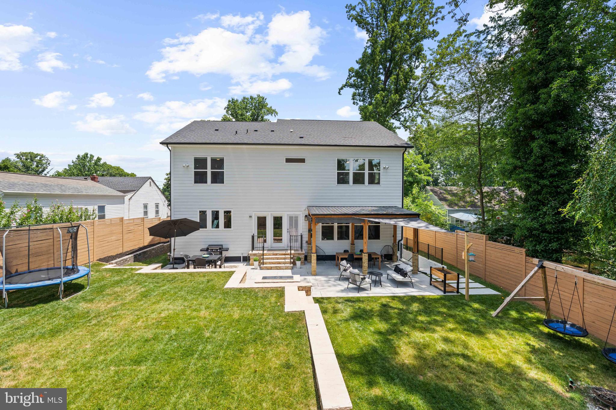 PIMMIT HILLS - Residential