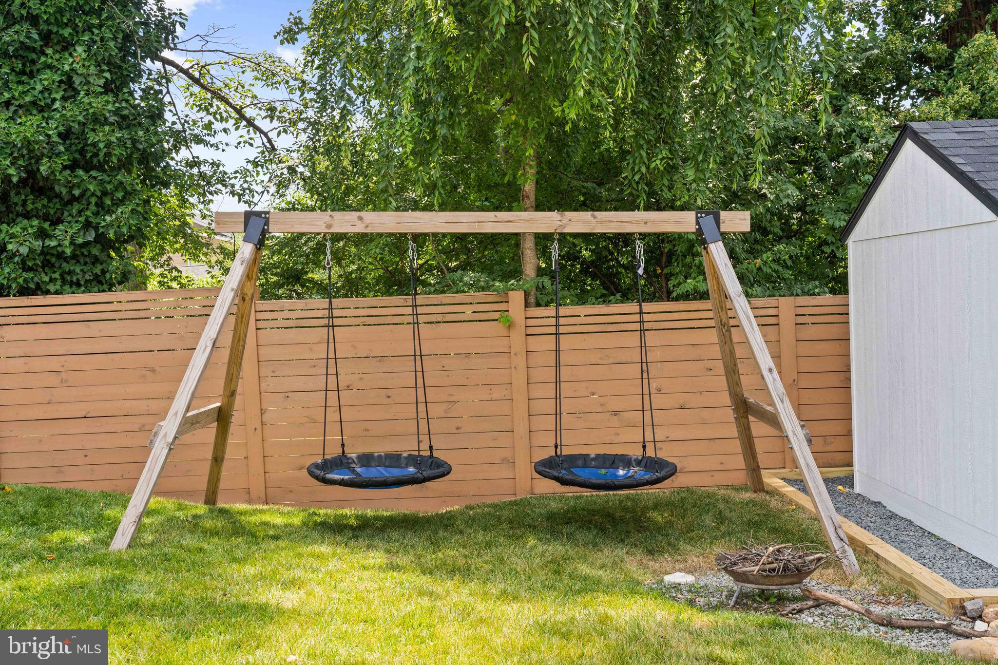 PIMMIT HILLS - Residential