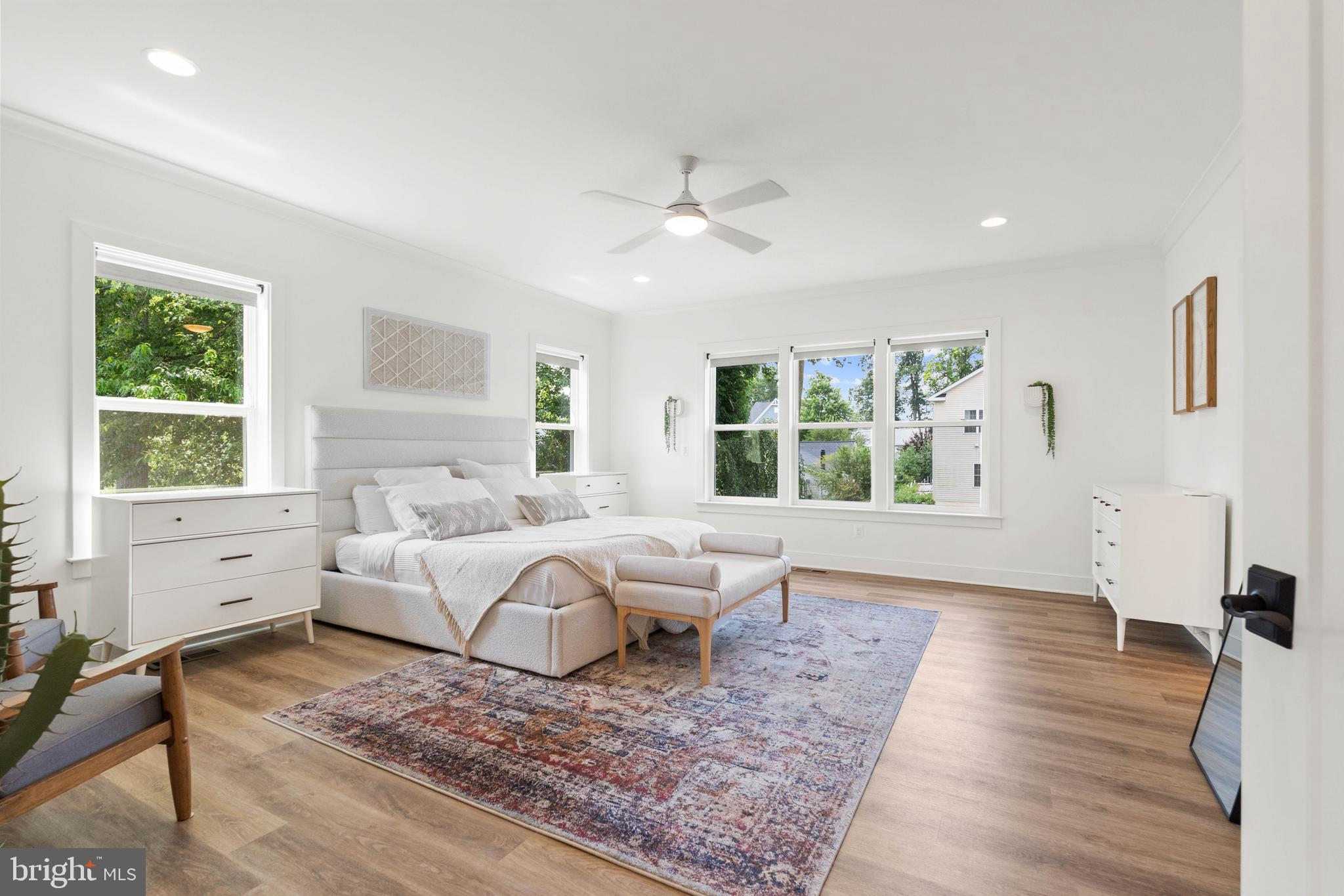 PIMMIT HILLS - Residential